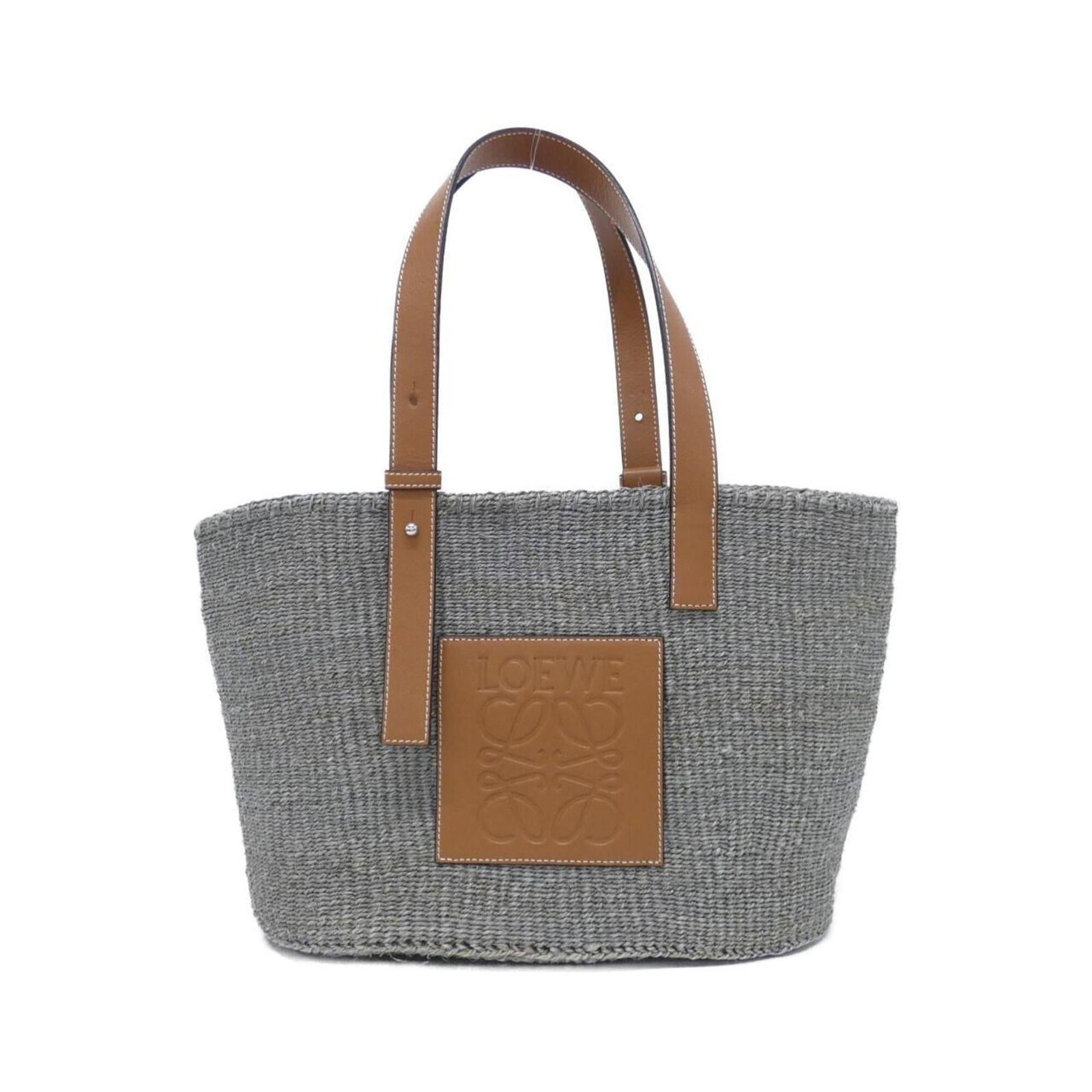 Hemp Leather Handbag Loewe: Hemp Leather Handbag Loewe The Loewe hemp leather handbag boasts a unique blend of sustainable materials and timeless design. Made from high-quality calfskin, this beige handbag features a