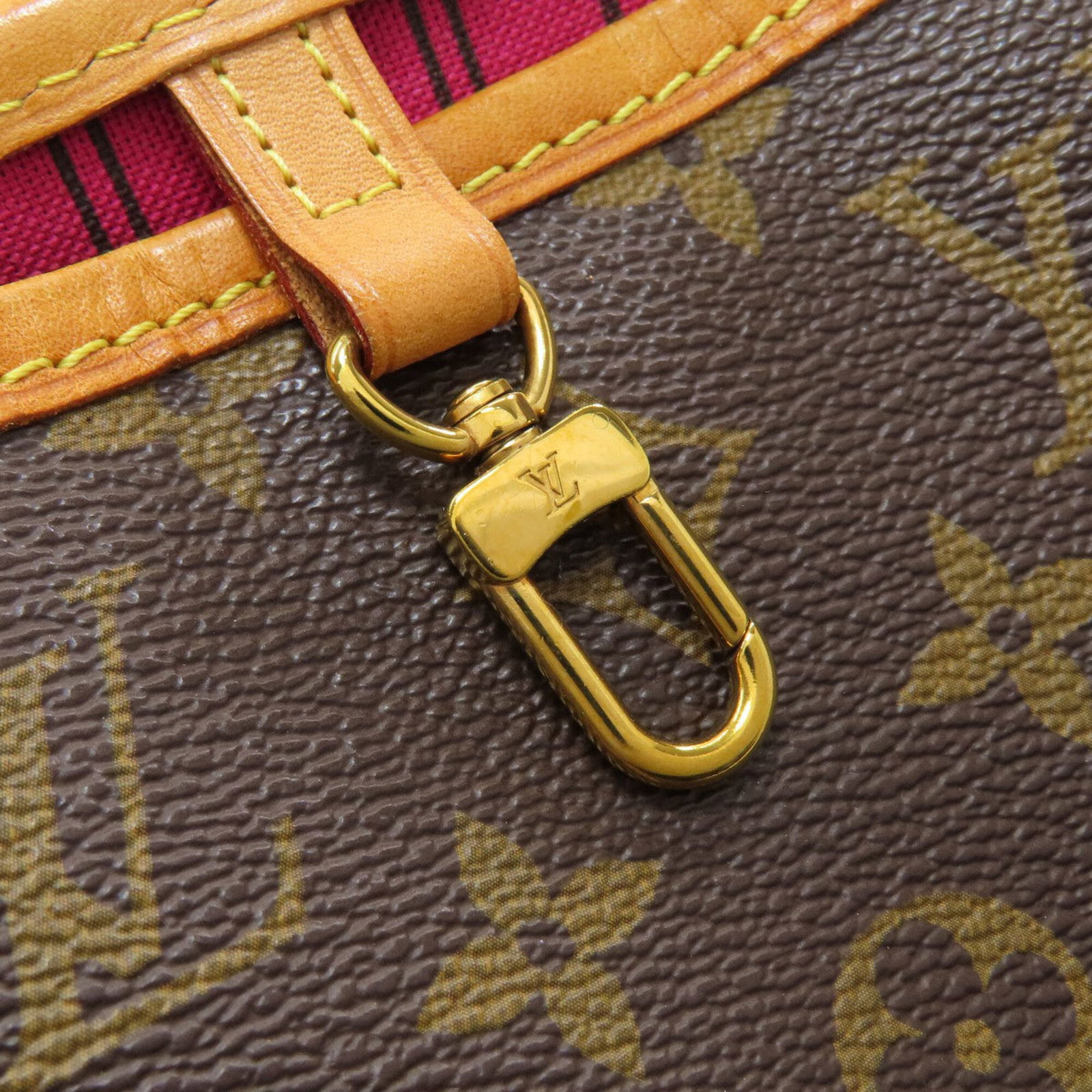 Monogram Canvas Louis Vuitton Tote - 16