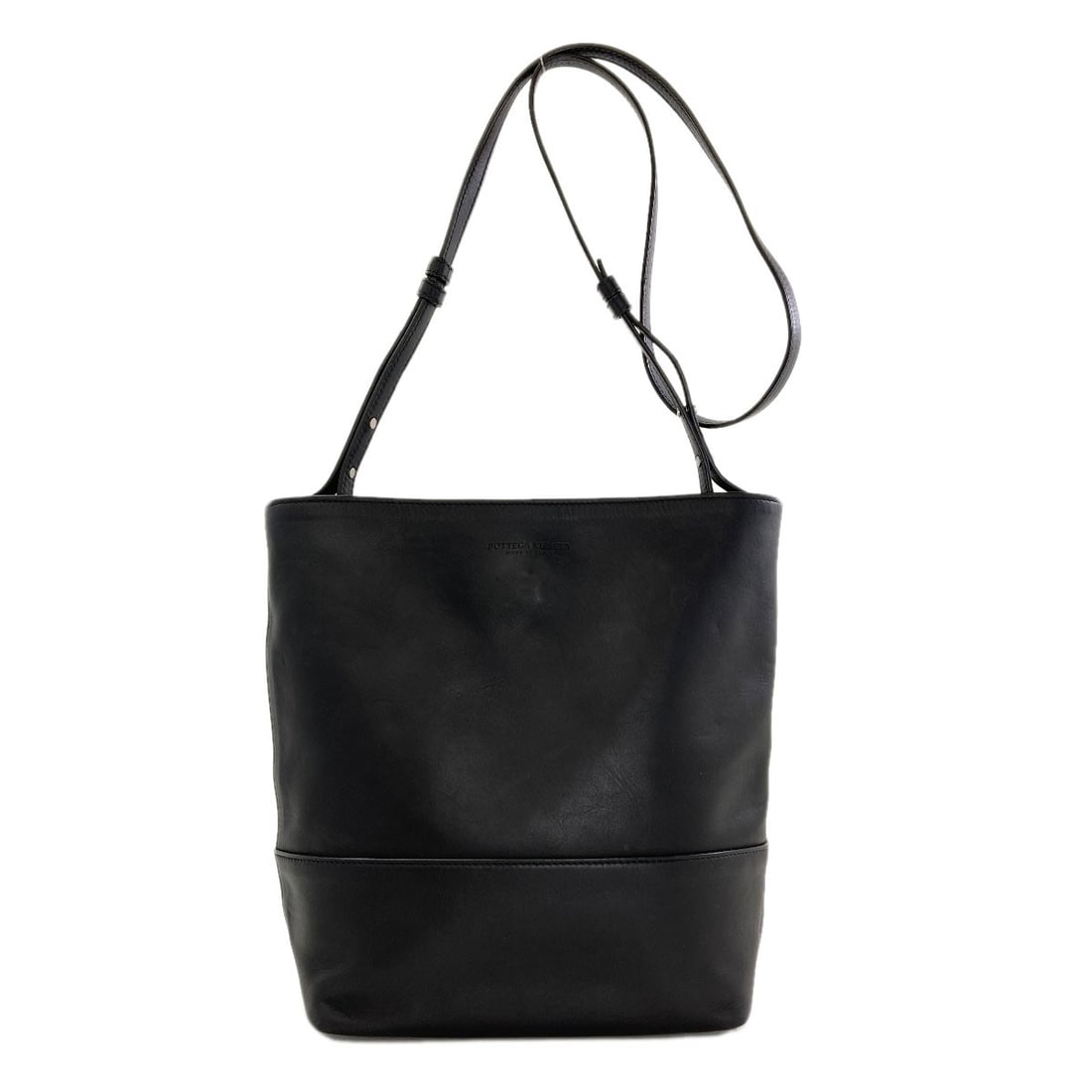 Bottega Veneta Logo Shoulder Bag Calf: Bottega Veneta Logo Shoulder Bag Calf Black Bottega Veneta Logo Shoulder Bag with Calf Leather, featuring a classic shoulder design and signature logo detail. Measuring 11.0 inches in height and