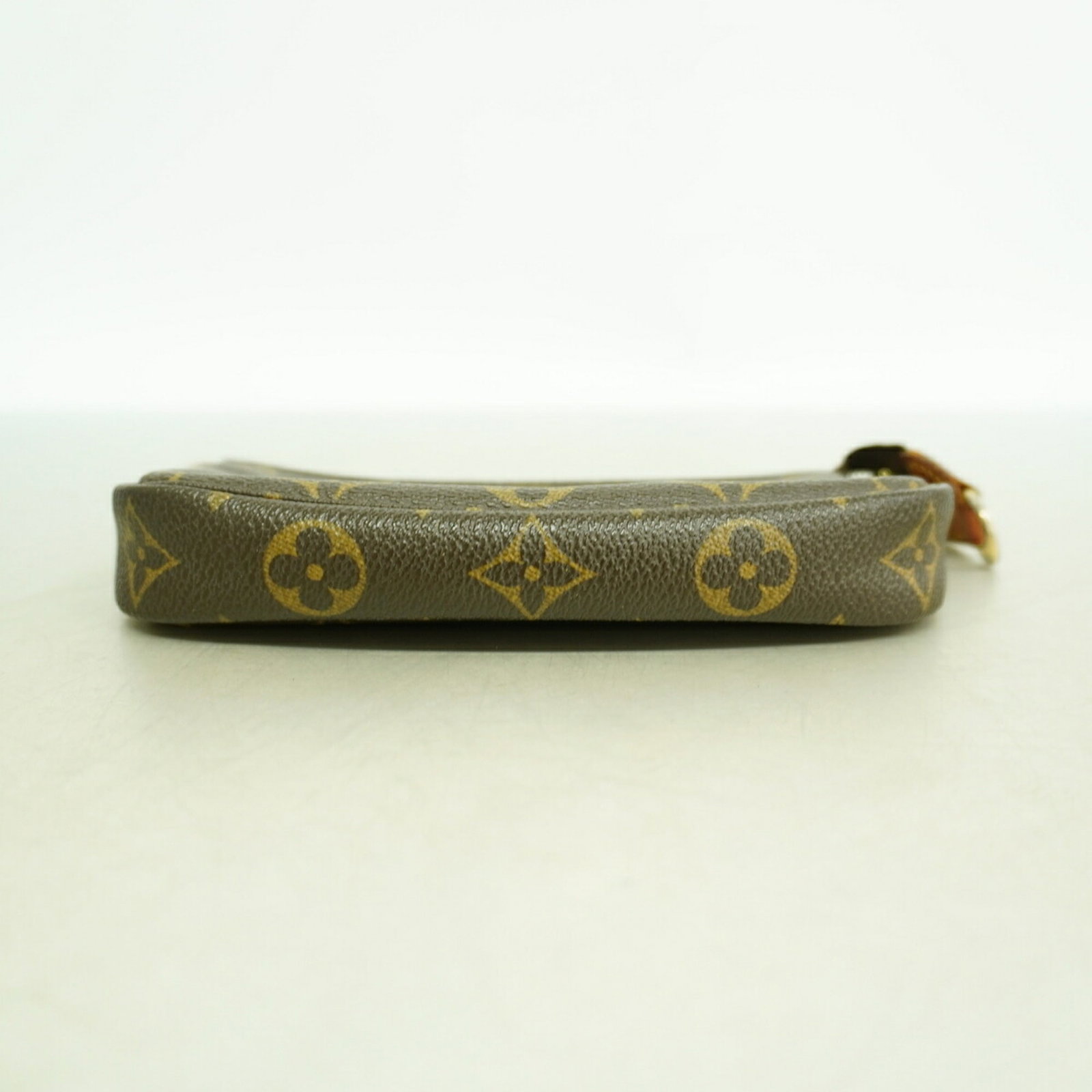 Louis Vuitton Pouch - 3