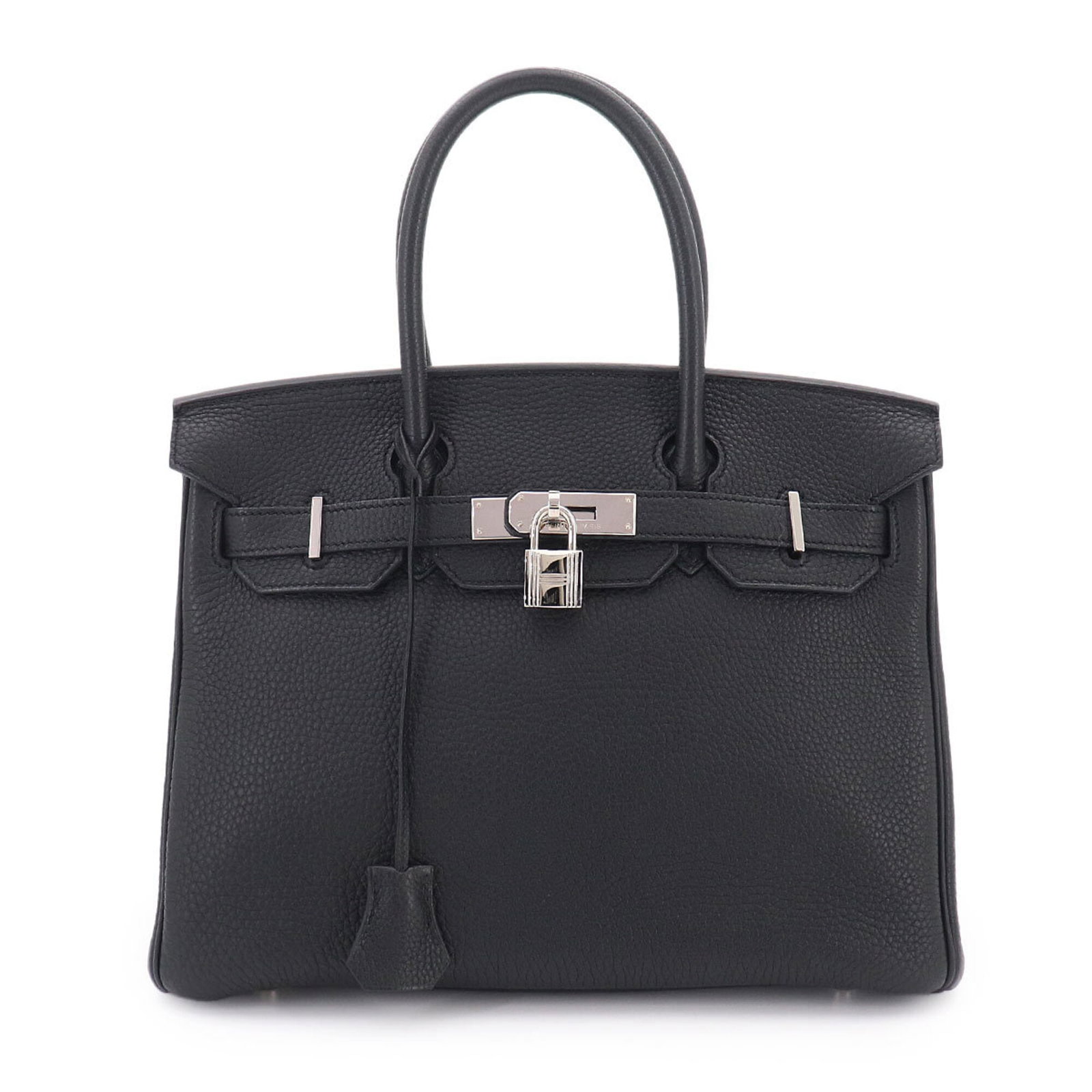 Hermes Handbag Togo Leather: Hermes Handbag Togo Leather Togo leather craftsmanship is renowned for its exceptional durability and luxurious feel, and this black Hermes handbag is no exception. With its classic design and