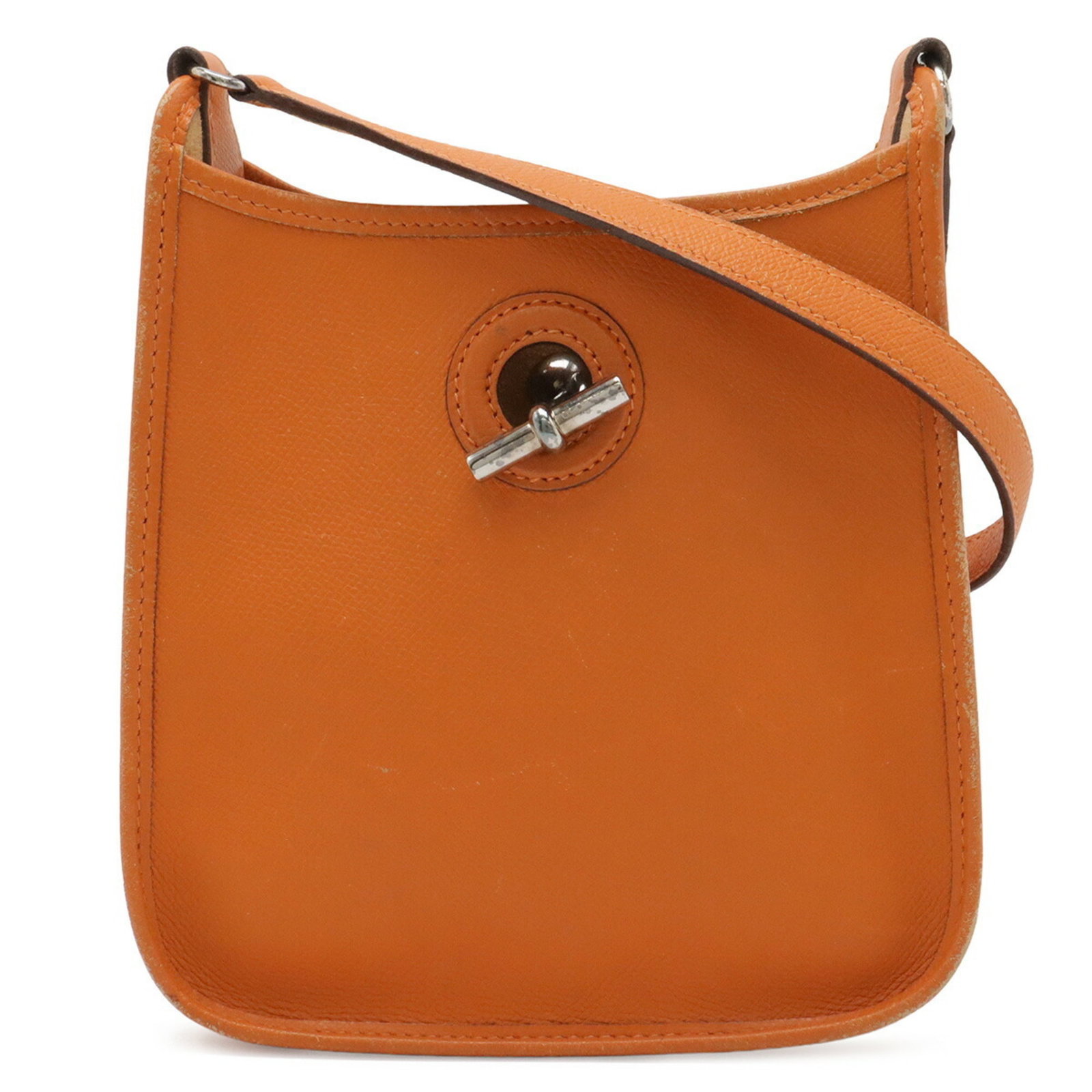 Togo Leather Shoulder Bag Pochette Hermes: Togo Leather Shoulder Bag Pochette Hermes Togo leather craftsmanship shines in this vibrant orange Vespa shoulder bag, featuring a pochette design with a sturdy strap length of 114cm. The bag's
