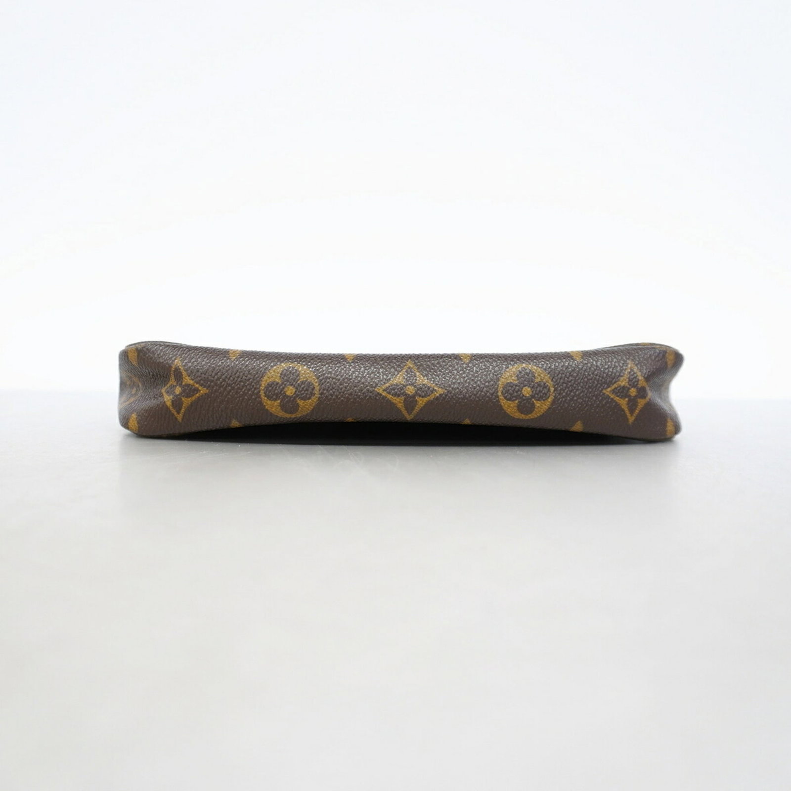Louis Vuitton Pouch - 3