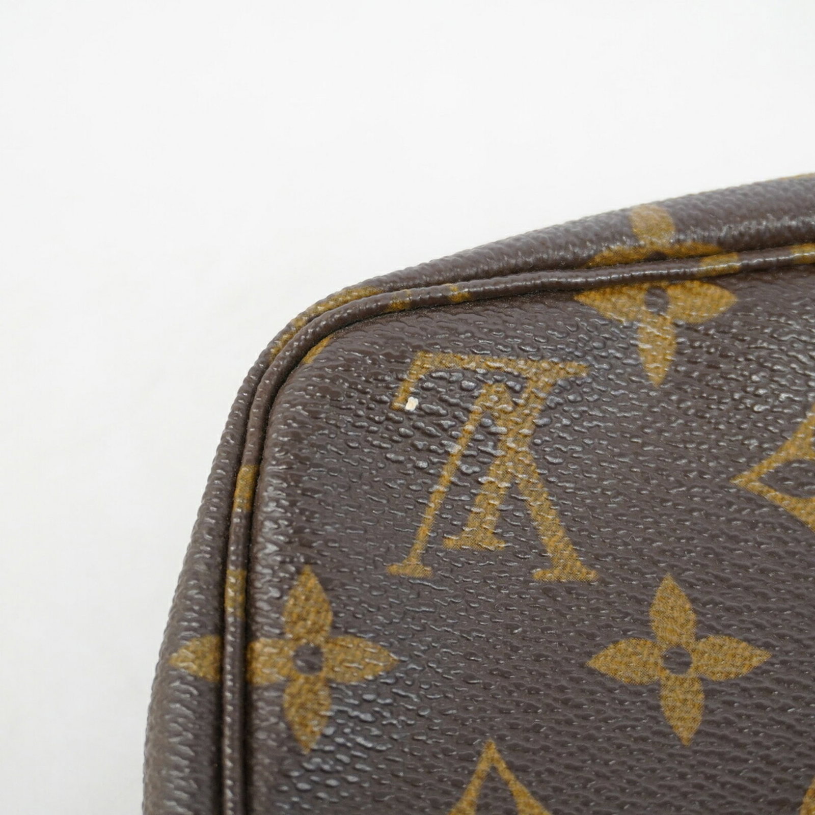 Louis Vuitton Pouch - 8