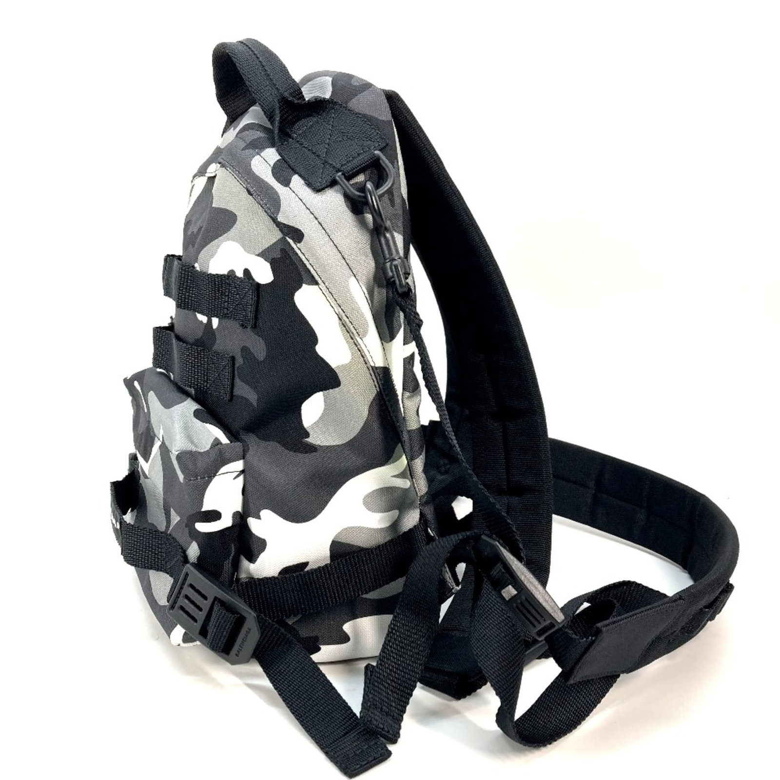 Backpack Cloth - 5