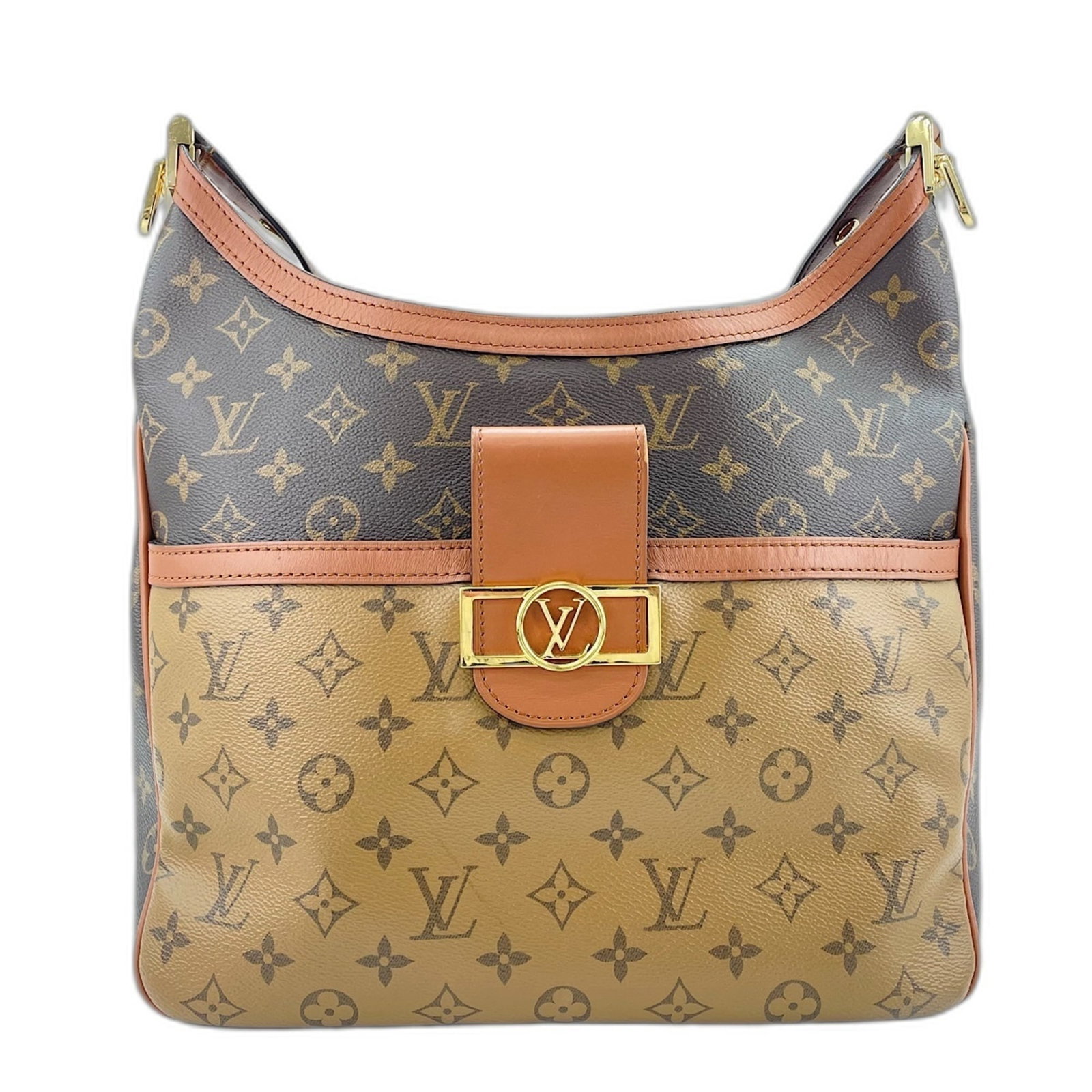 Shoulder Bag by Louis Vuitton: Shoulder Bag by Louis Vuitton Black Louis Vuitton shoulder bag with dimensions 26cm x 34cm x 15cm, perfect for everyday use. This stylish bag features a classic design with clean lines and a sleek