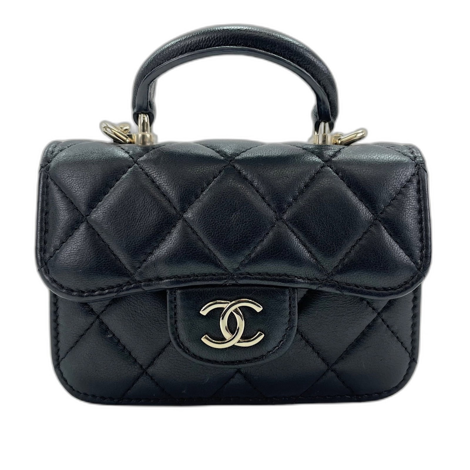 Shoulder Bag Leather Chanel: Shoulder Bag Leather Chanel The Chanel shoulder bag is crafted from high-quality leather, with a sleek black finish. Measuring 9cm x 12cm x 2cm, this compact bag is designed to be carried with ease.
