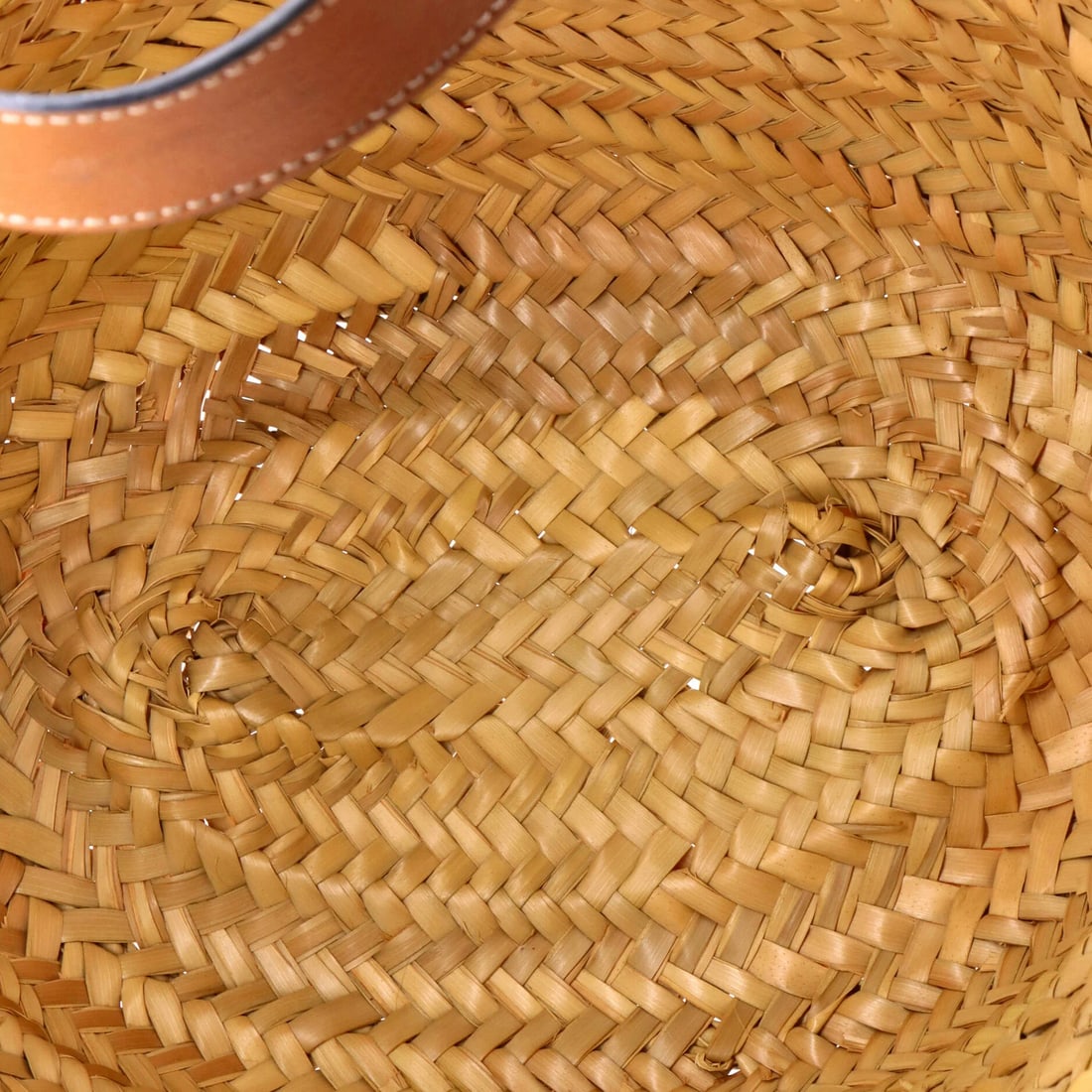 Raffia Medium Loewe Basket Tote - 5