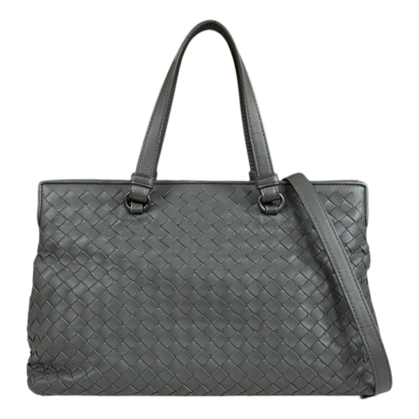 Veneta Leather Handbag Bag Shoulder: Veneta Leather Handbag Bag Shoulder Bottega Veneta's iconic Intrecciato design is showcased in this elegant shoulder bag, crafted from high-quality leather and featuring a timeless gray color. The