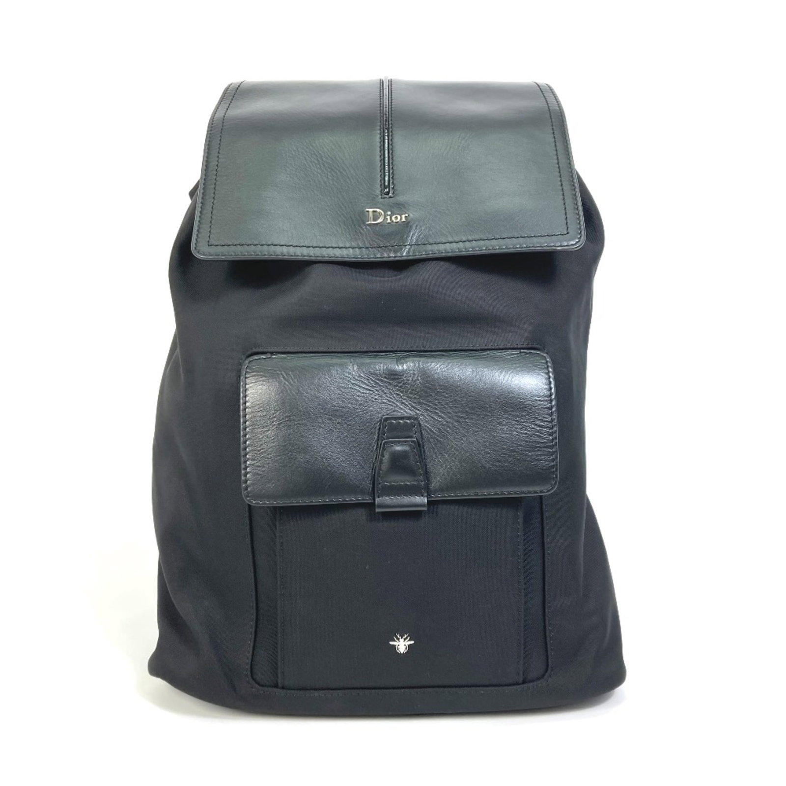 Dior Backpack Homme: Dior Backpack Homme Black Dior Backpack Homme, measuring 29.5cm wide, 46.5cm tall, and 12.5cm deep, features a sleek design with a signature. The backpack's material and color are black, with a base u