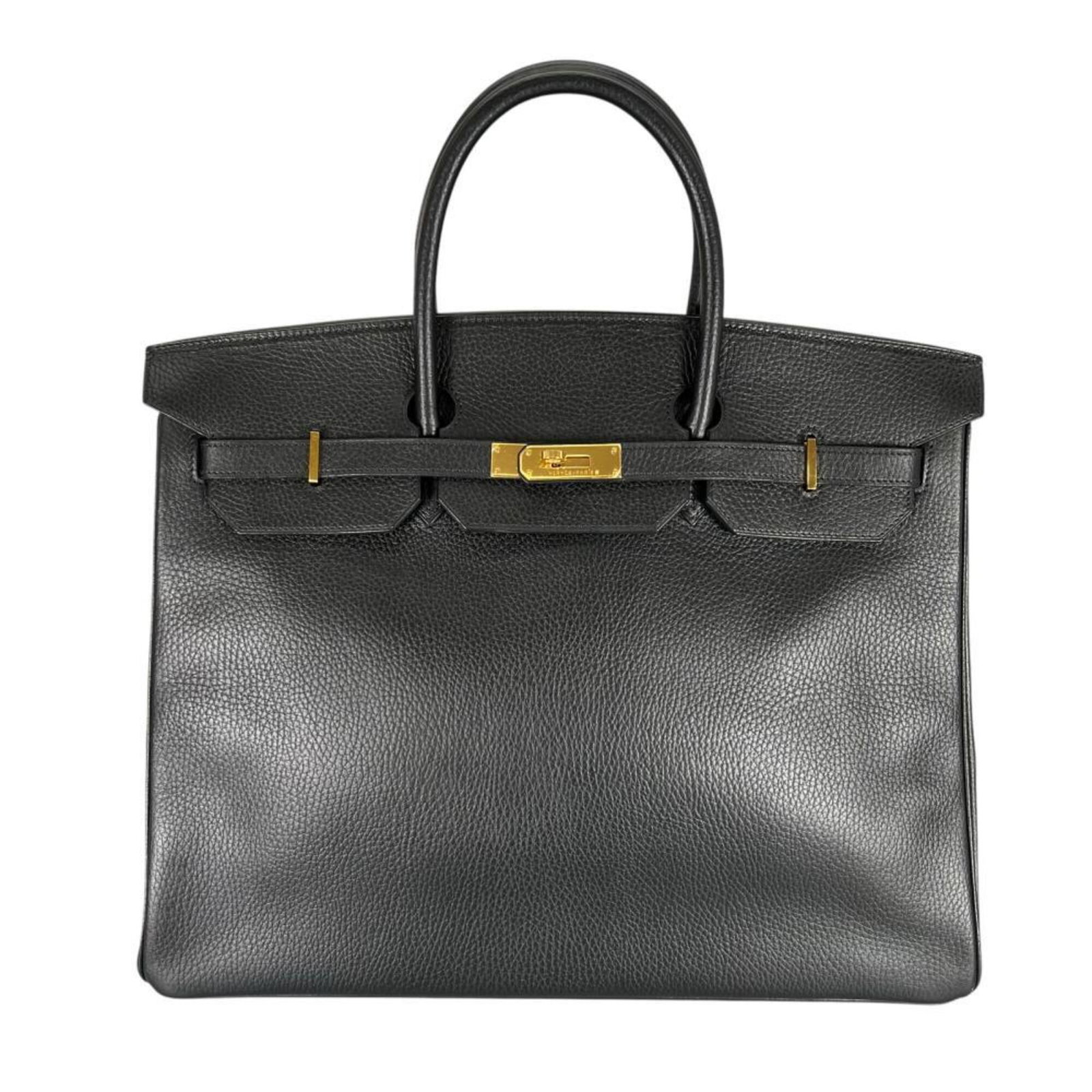 Handbag Leather Hermes: Handbag Leather Hermes Black leather handbag from Hermes, measuring 30cm x 40cm x 20cm. This classic design showcases the brand's signature craftsmanship and attention to detail. Item Specifics:
