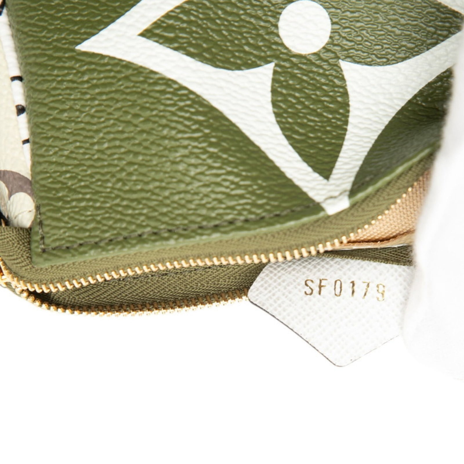 Vuitton Pochette Pvc - 6