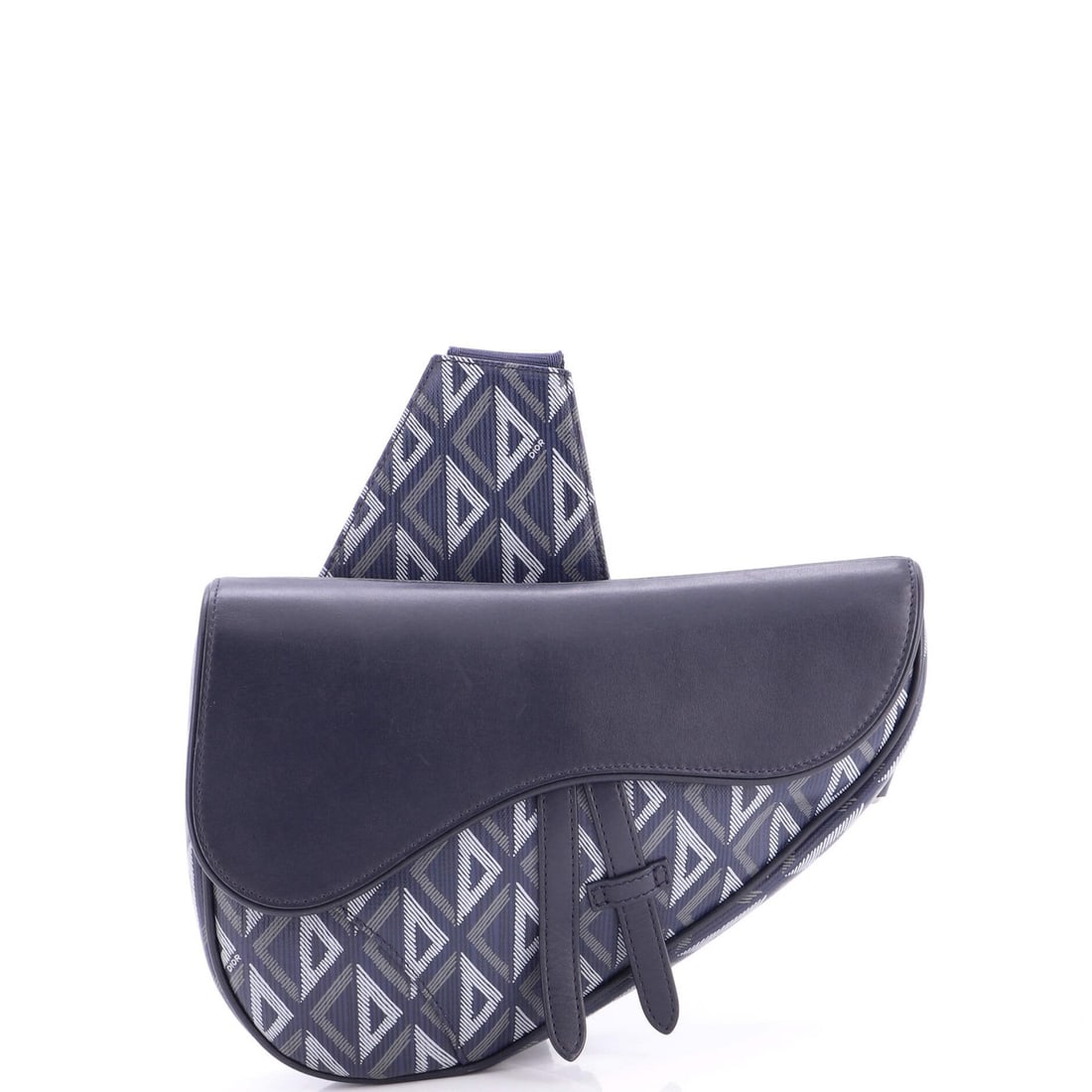 Christian Dior Saddle Crossbody Bag Diamond Coated Canvas Leather: Christian Dior Saddle Crossbody Bag Diamond Coated Canvas Leather Christian Dior Saddle Crossbody Bag Diamond Coated Canvas Leather for sale. This stunning Saddle Crossbody Bag features a unique