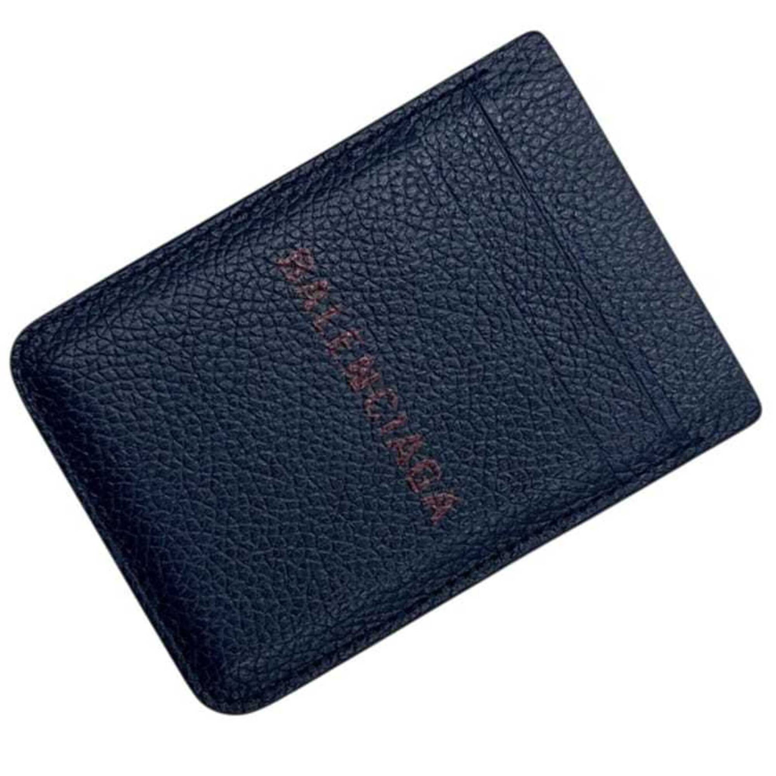 Card case Leather Balenciaga: Card case Leather Balenciaga Navy leather Card case from Balenciaga, measuring 9.5cm x 6.7cm x 6mm. Made from high-quality leather, this compact card case is a stylish accessory for everyday use. Its