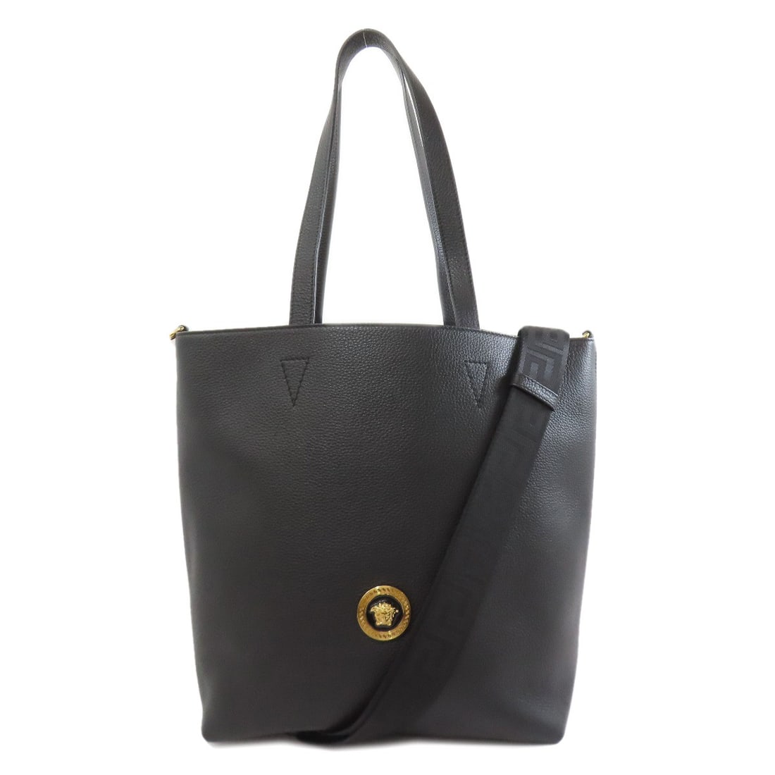 Medusa 2Way Tote Bag Versace Calf: Medusa 2Way Tote Bag Versace Calf Black calf exterior VERSACE tote bag with a 2Way design. Item Specifics: Brand: VERSACE Style: Tote Bag Color: black Type: Tote Bag Exterior Color: black Exterior