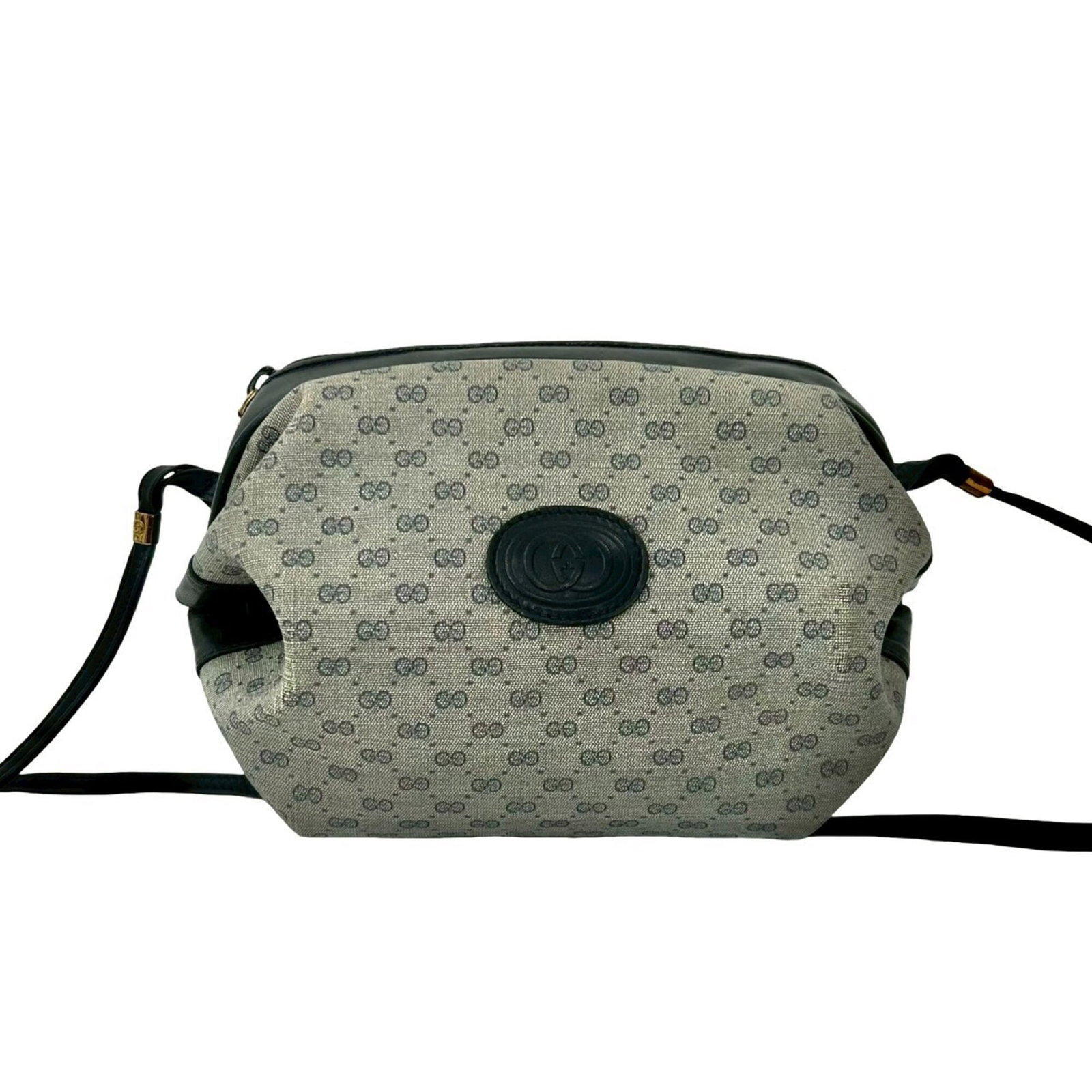 Shoulder Bag Leather Pvc Gucci Pochette: Shoulder Bag Leather Pvc Gucci Pochette Navy Gucci Pochette: A stylish shoulder bag made from high-quality leather and PVC, featuring a signature design that exudes classic elegance. Measuring 14cm x