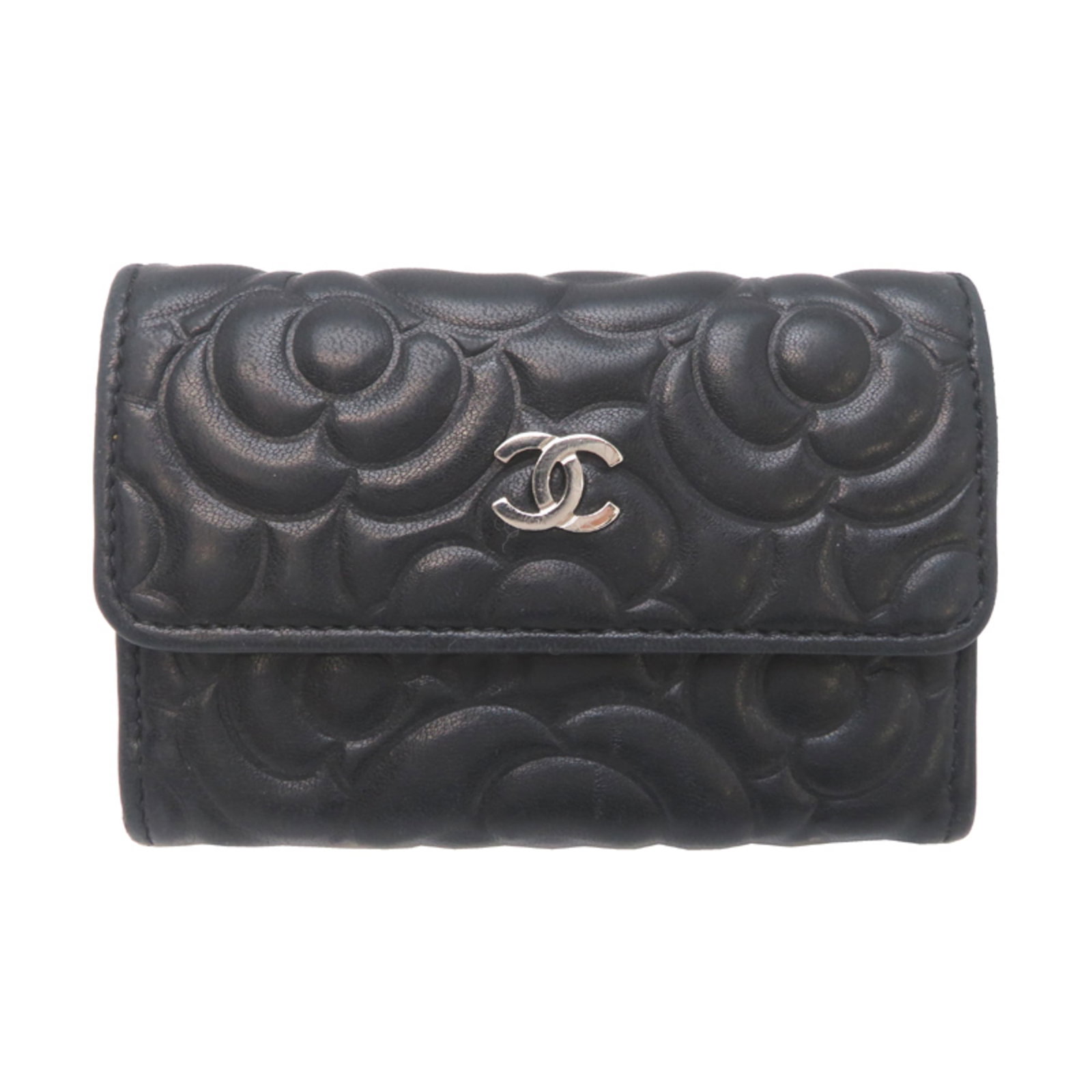 Chanel Card Case Leather: Chanel Card Case Leather The Chanel Card Case Leather is a sleek and sophisticated accessory made from high-quality lambskin leather. Measuring 7.5cm x 11cm x 1.5cm, this compact card case is a stylis