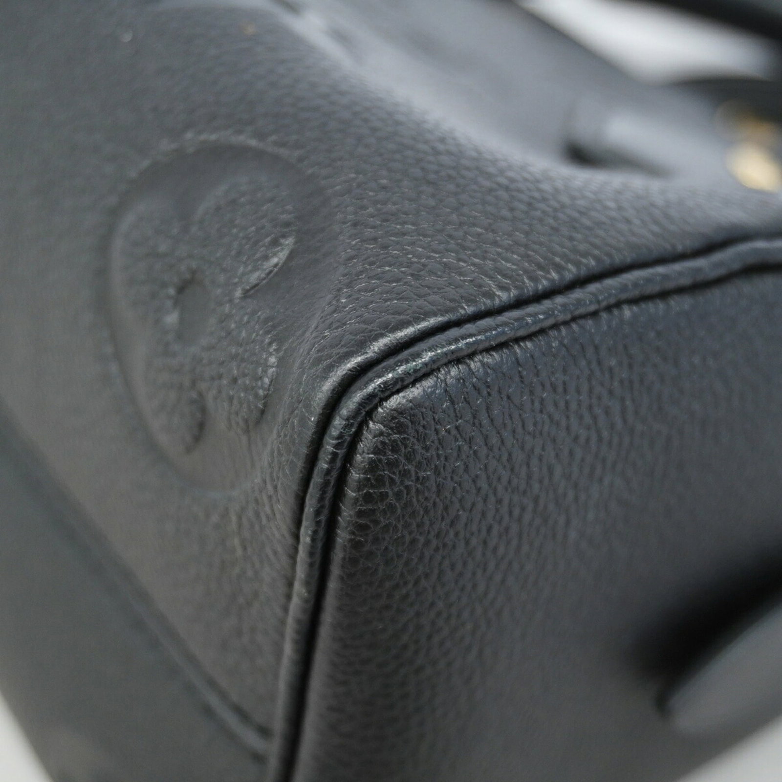 Handbag Louis Vuitton - 6