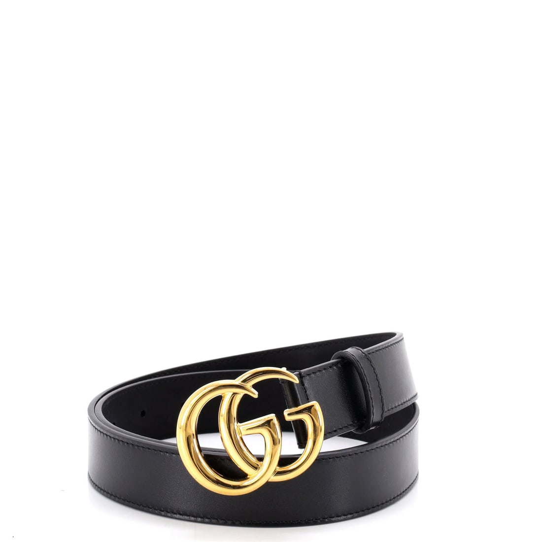 Gucci GG Marmont Belt Leather Medium: Gucci GG Marmont Belt Leather Medium Black Gucci GG Marmont Belt Leather Medium measures 32" in length, featuring a gold-toned buckle and minor scuffs, with a black interior. The belt's exterior has a