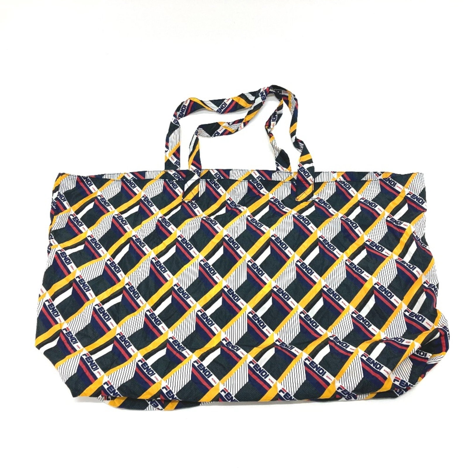 Fendi Tote Bag Leather: Fendi Tote Bag Leather White Fendi Tote Bag made from high-quality leather, measuring 59cm x 36.5cm x 18cm and 23.2cm x 14.4cm x 7.1cm in size. The bag features a classic design with a timeless white 