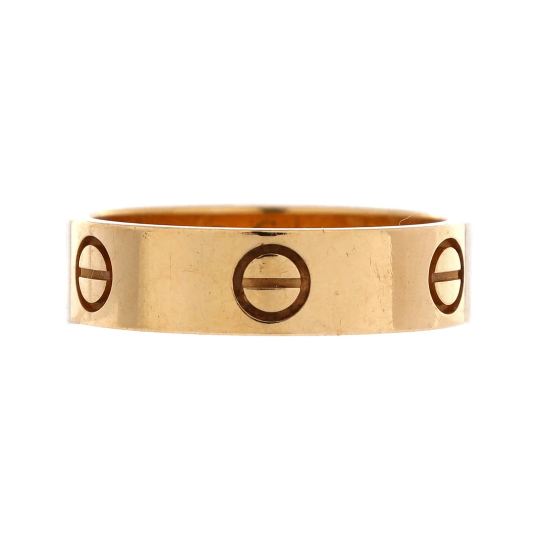 Cartier 18K Yellow Gold Love Band Ring: Cartier 18K Yellow Gold Love Band Ring Cartier's iconic Love Band Ring boasts a 18K yellow gold setting, featuring a band width of 5.55 mm. This 18K yellow gold ring is crafted from high-quality mater