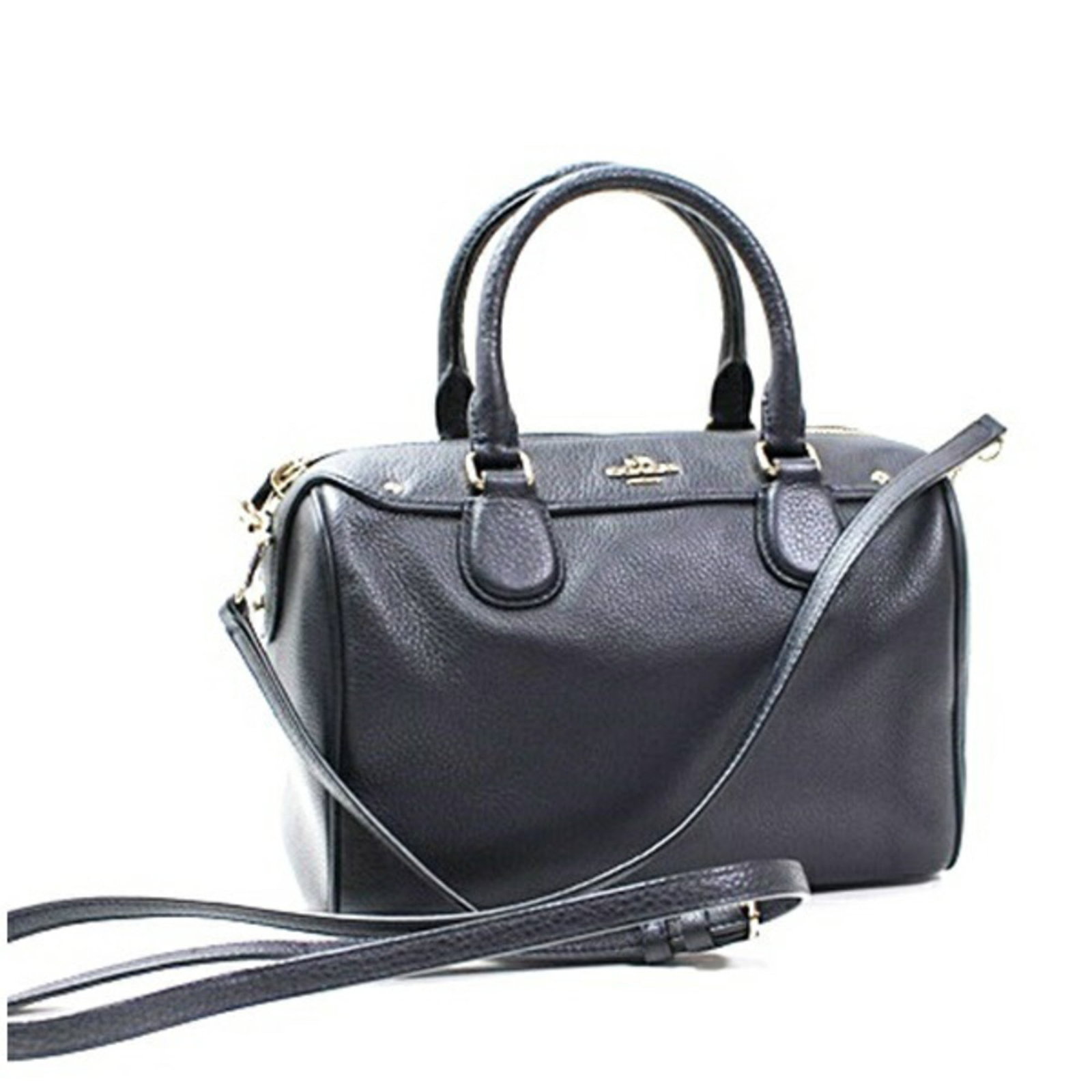 Boston Handbag Coach Pvc Leather Shoulder Bag: Boston Handbag Coach Pvc Leather Shoulder Bag Navy Coach Boston bag with PVC and leather details, measuring 15cm x 24cm x 12cm. This shoulder bag features a classic design with a signature Coach logo.