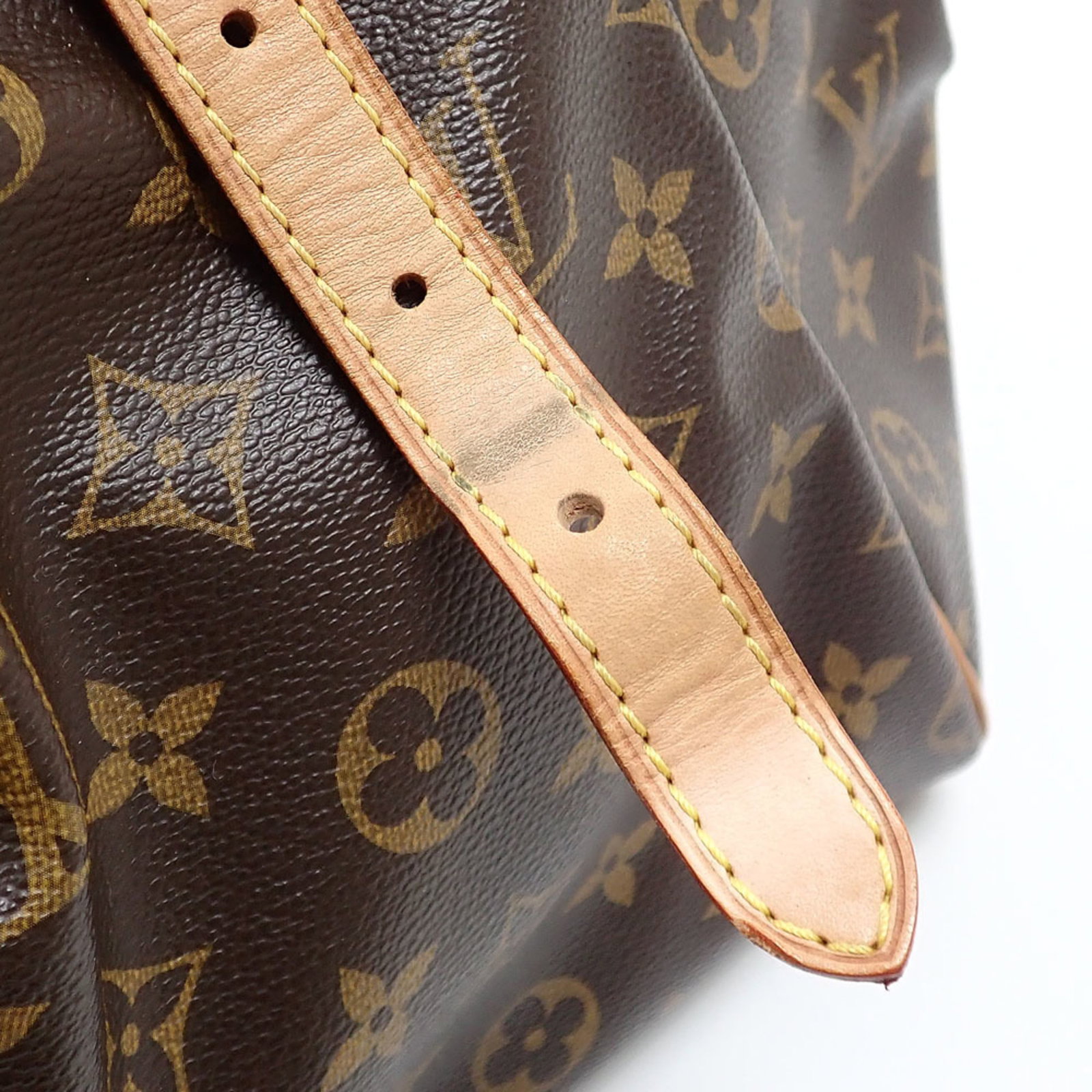 Louis Vuitton Monogram Handbag - 5