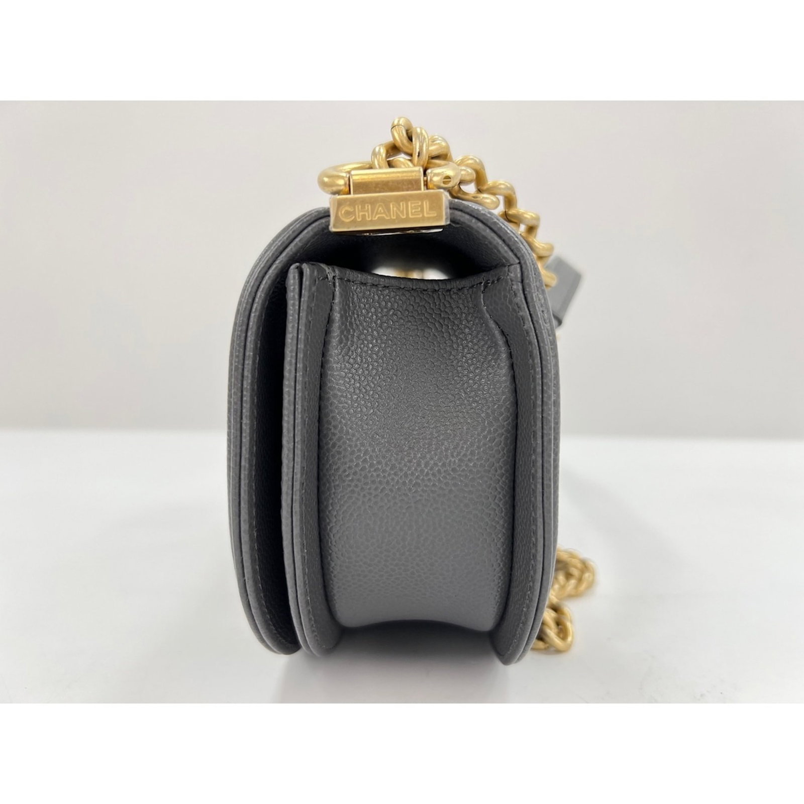 Shoulder Bag by Chanel - 4