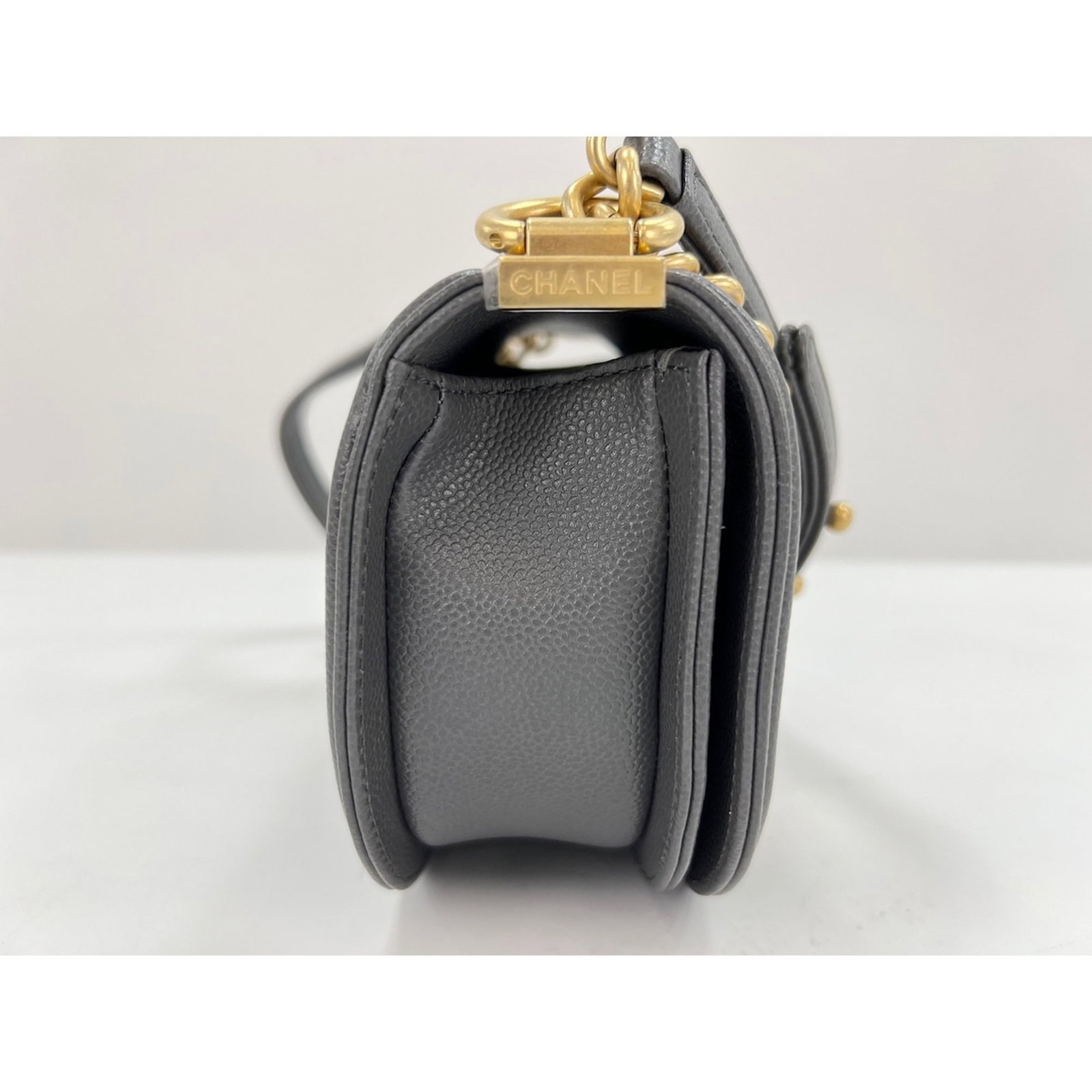 Shoulder Bag by Chanel - 5