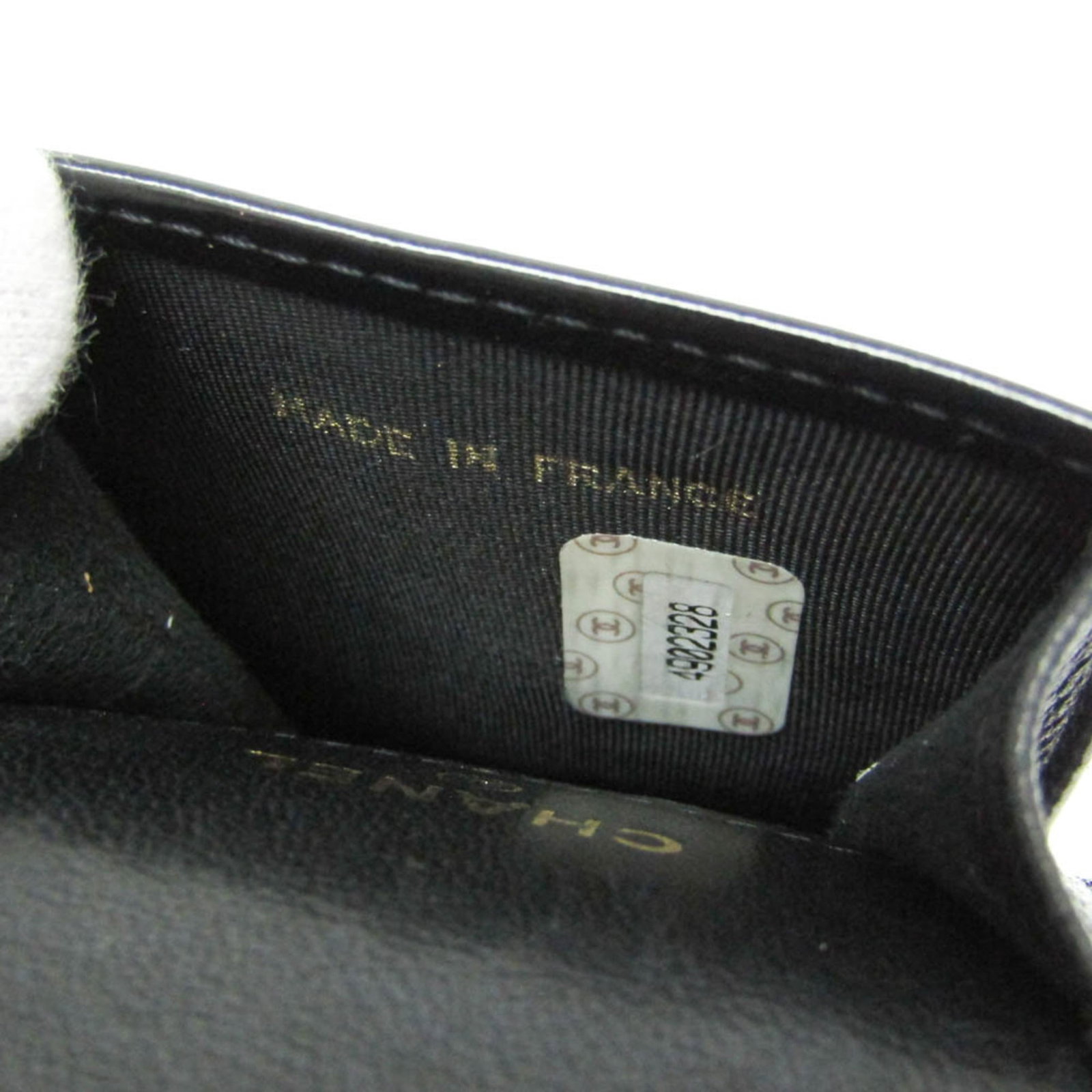 Leather Pouch by Chanel - 17