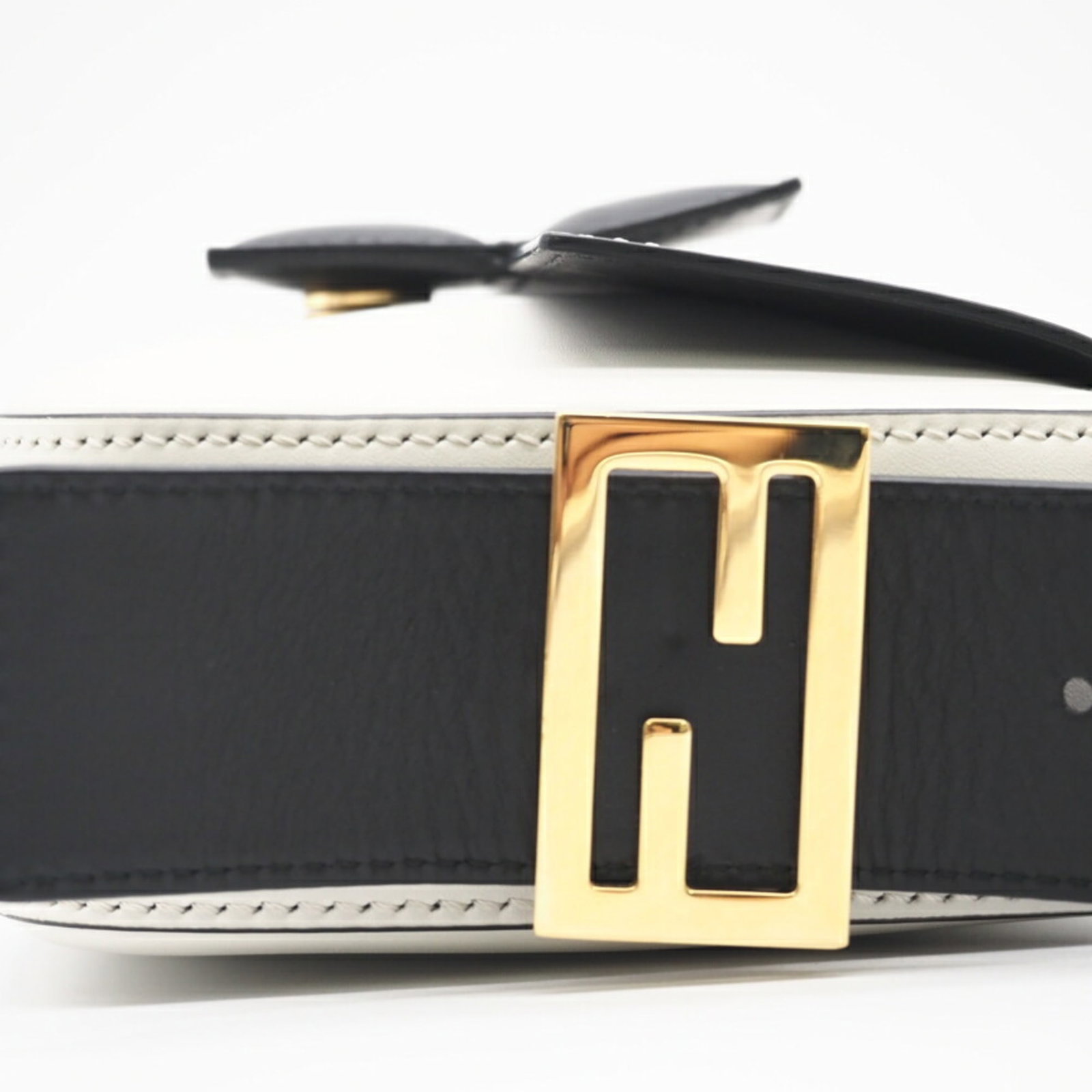 Shoulder Bag Leather - 8