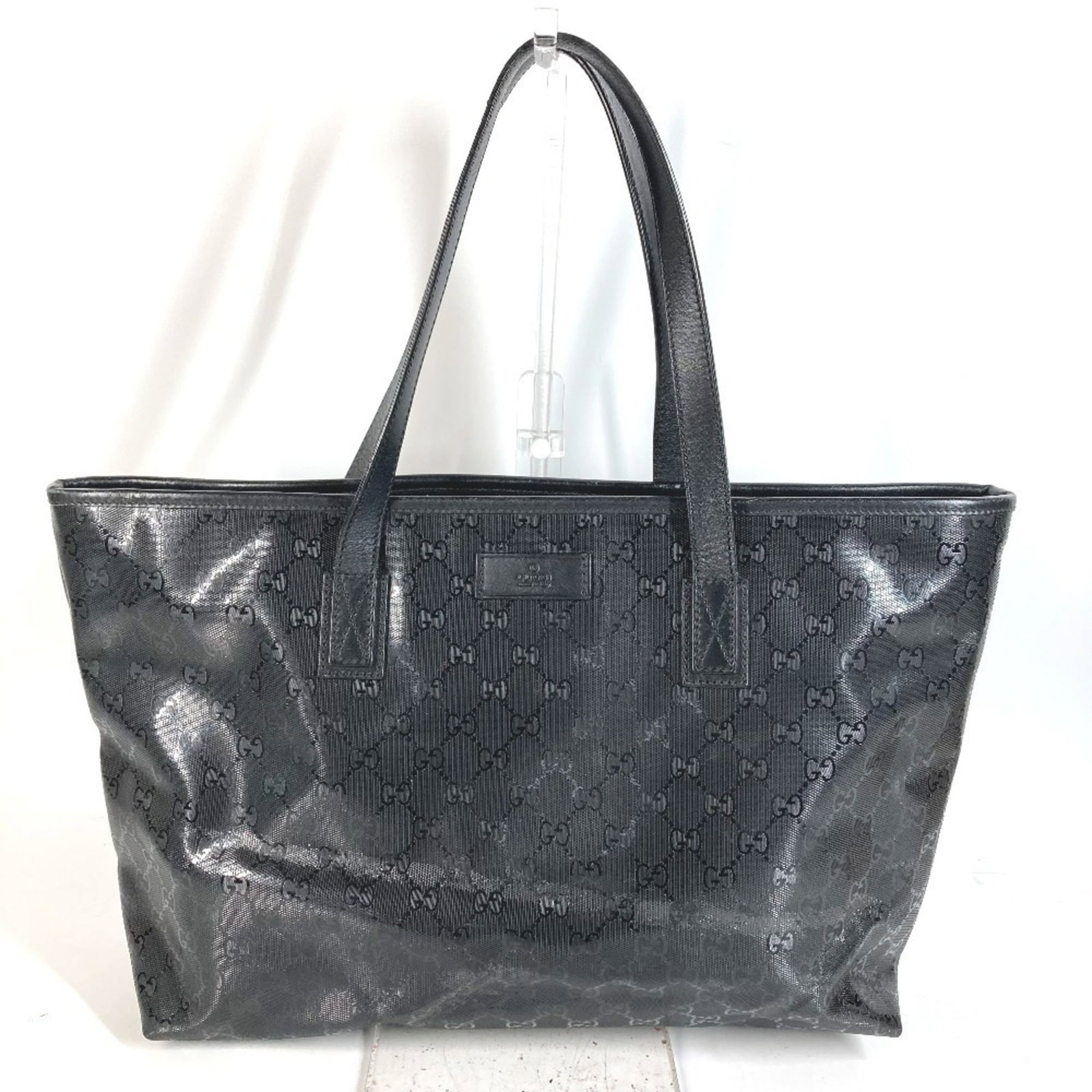 Gucci Shoulder Bag Tote Bag Gg Imprim: Gucci Shoulder Bag Tote Bag Gg Imprim Gucci's GG Imprim shoulder bag tote offers a sleek and sophisticated design, featuring the iconic interlocking double-G logo. Made from high-quality material,
