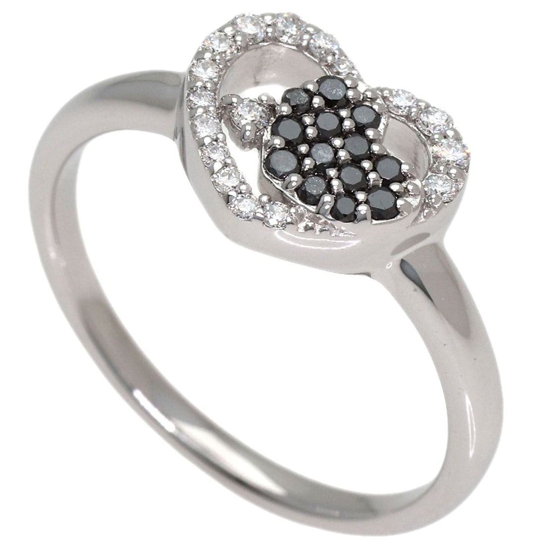 Ponte Vecchio Heart Diamond Black Diamond Ring K18 White Gold: Ponte Vecchio Heart Diamond Black Diamond Ring K18 White Gold K18 White Gold Diamond Ring with a striking black diamond centerpiece, set in a sleek and modern design. This elegant ring boasts a total
