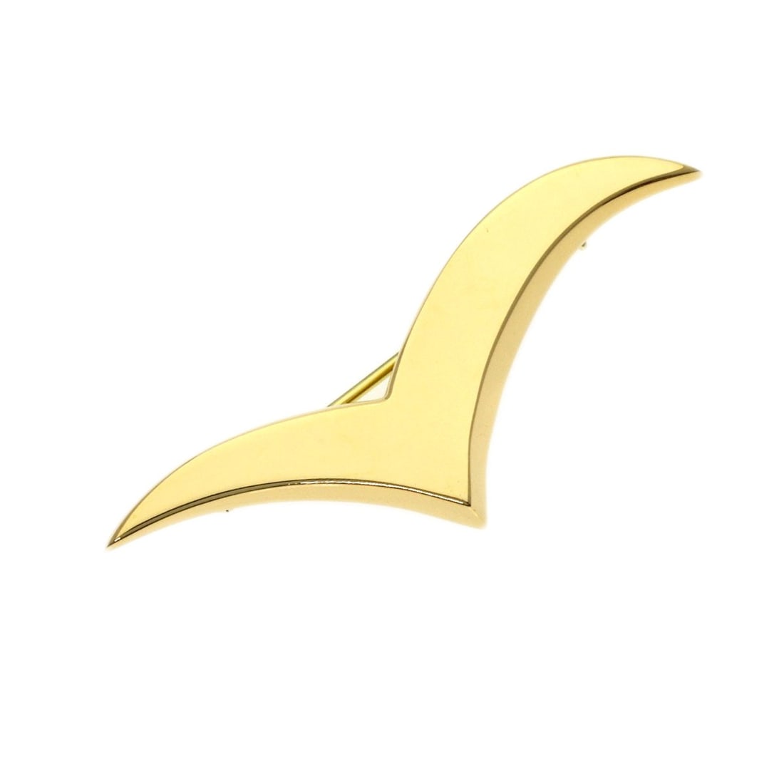 Seagull Brooch Tiffany&Co. K18 Yellow Gold: Seagull Brooch Tiffany&Co. K18 Yellow Gold Tiffany&Co.'s K18 Yellow Gold brooch is a stunning piece, featuring a classic design with a gold finish. The brooch is made from 18k gold, a rare and valuabl