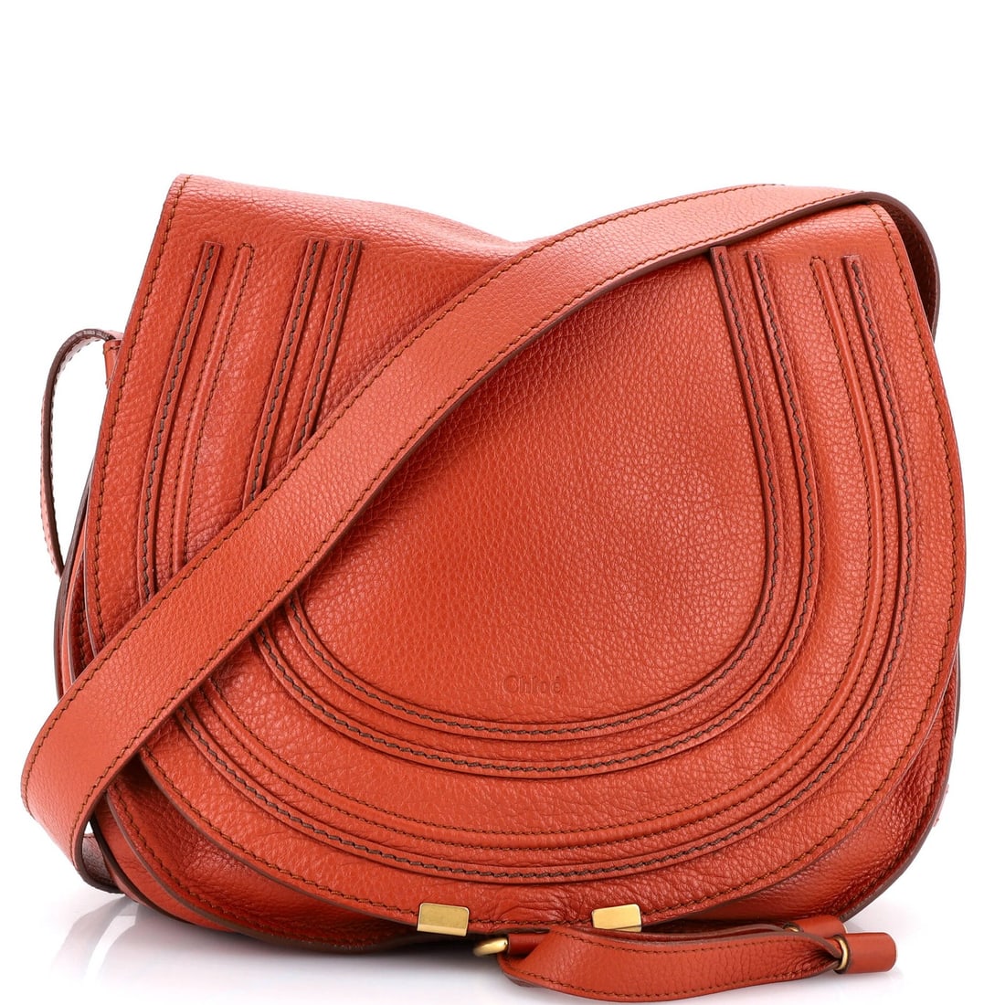 Chloe Marcie Saddle Bag Leather Medium: Chloe Marcie Saddle Bag Leather Medium The Chloe Marcie Saddle Bag Leather Medium is a stylish medium-sized leather cross body bag with a classic design. Featuring a brown exterior with heavy edge wea