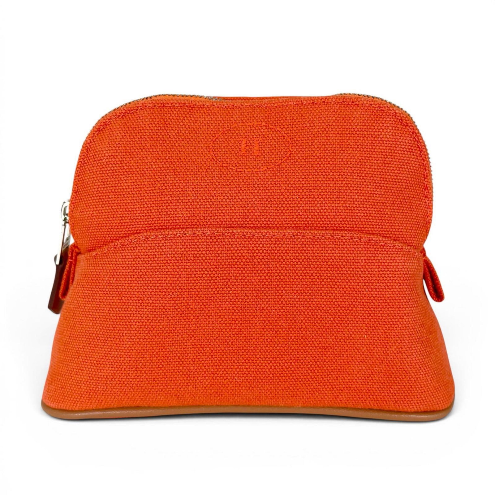 Elastane Leather Cotton Polyamide Hermes Pouch: Elastane Leather Cotton Polyamide Hermes Pouch Elastane Leather Cotton Polyamide Hermes Pouch - A unique blend of materials, this vibrant orange pouch combines the durability of polyamide with the fle