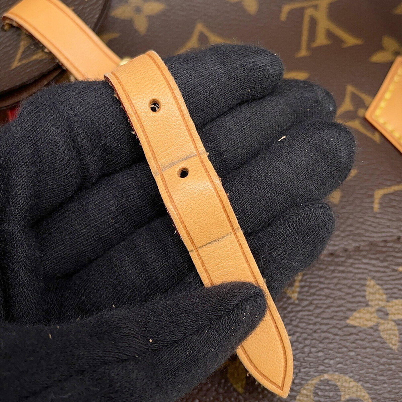 Louis Vuitton Monogram Handbag - 13