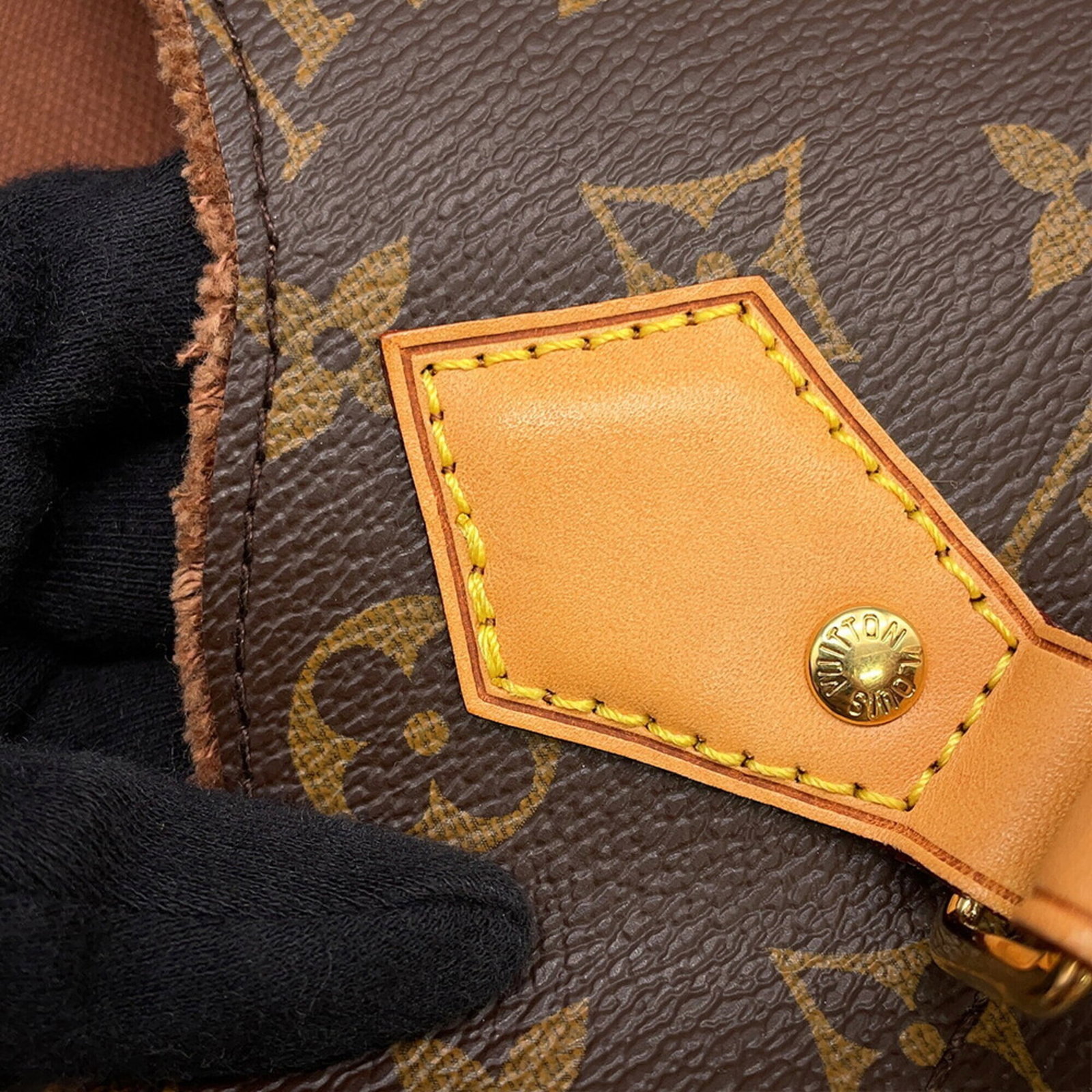 Louis Vuitton Monogram Handbag - 8