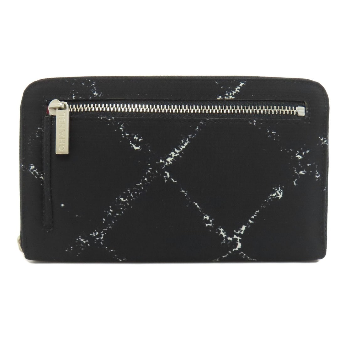 Chanel Travel Line Long Wallet (With Coin Pocket) Nylon: Chanel Travel Line Long Wallet (With Coin Pocket) Nylon Black Chanel Travel Line Long Wallet with Coin Pocket features a sleek nylon design, making it a versatile accessory for daily use. The long