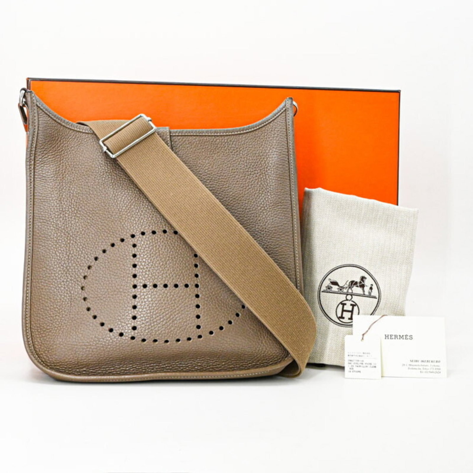 Hermes Shoulder Bag Taurillon Clemence Leather: Hermes Shoulder Bag Taurillon Clemence Leather Taurillon Clemence leather is renowned for its exceptional durability and rich patina, making this Etoupe gray Hermes shoulder bag a timeless and