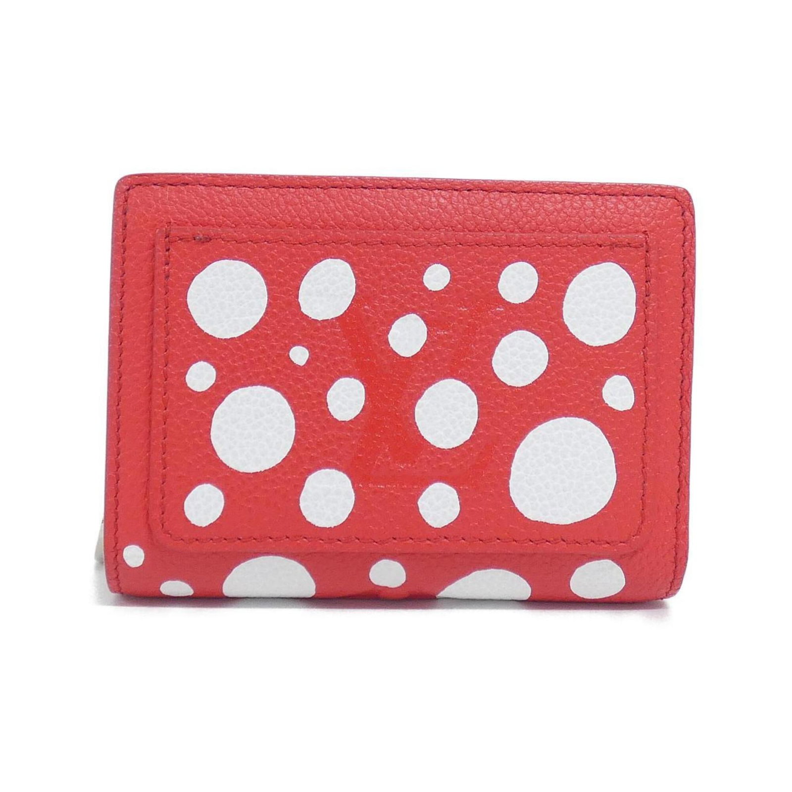 Louis Vuitton Wallet (Bi-Fold) Leather: Louis Vuitton Wallet (Bi-Fold) Leather The Louis Vuitton bi-fold wallet is crafted from high-quality calfskin leather in a rich Rouge color. Measuring 8cm x 11cm x 3cm, it features a classic design