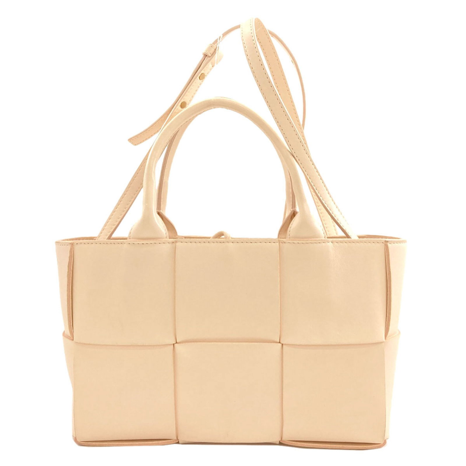 Veneta Leather Handbag: Veneta Leather Handbag The Veneta Leather Handbag boasts a striking pink hue, crafted from high-quality calfskin leather. With its sleek design and adjustable strap length, this stylish handbag can be