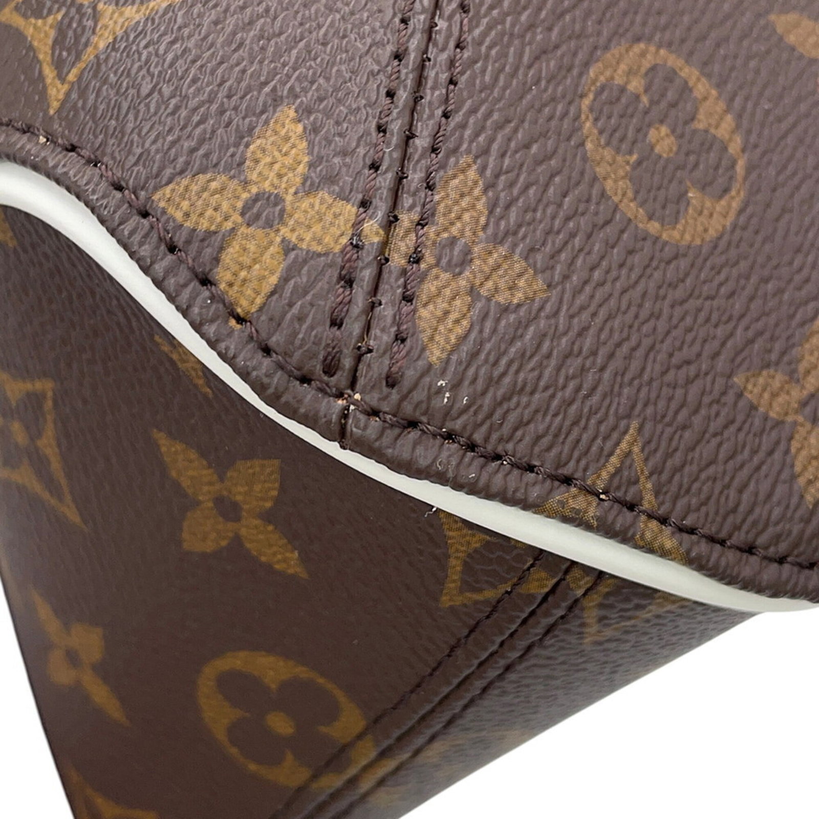 Louis Vuitton Monogram Handbag - 7