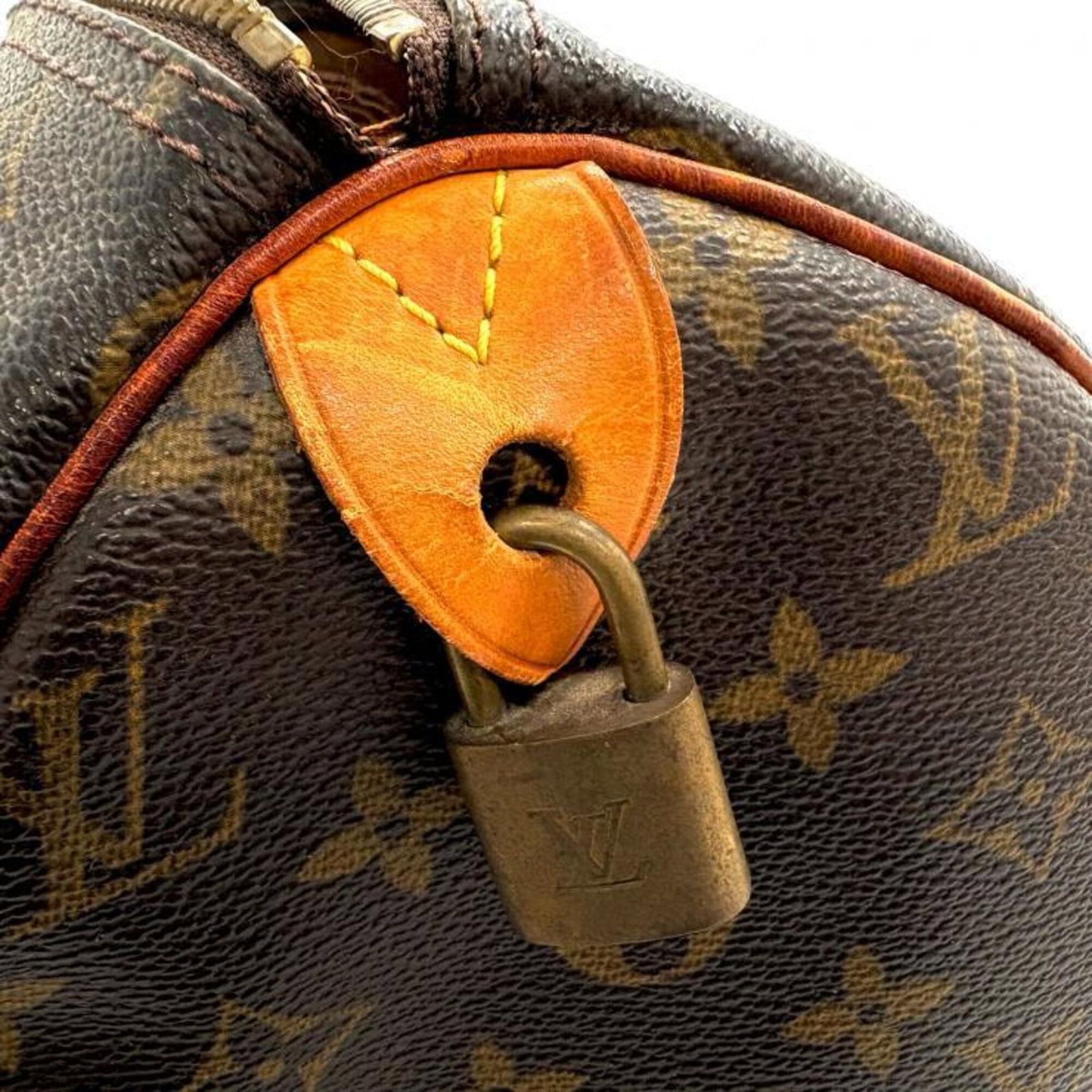 Louis Vuitton Monogram Handbag - 8