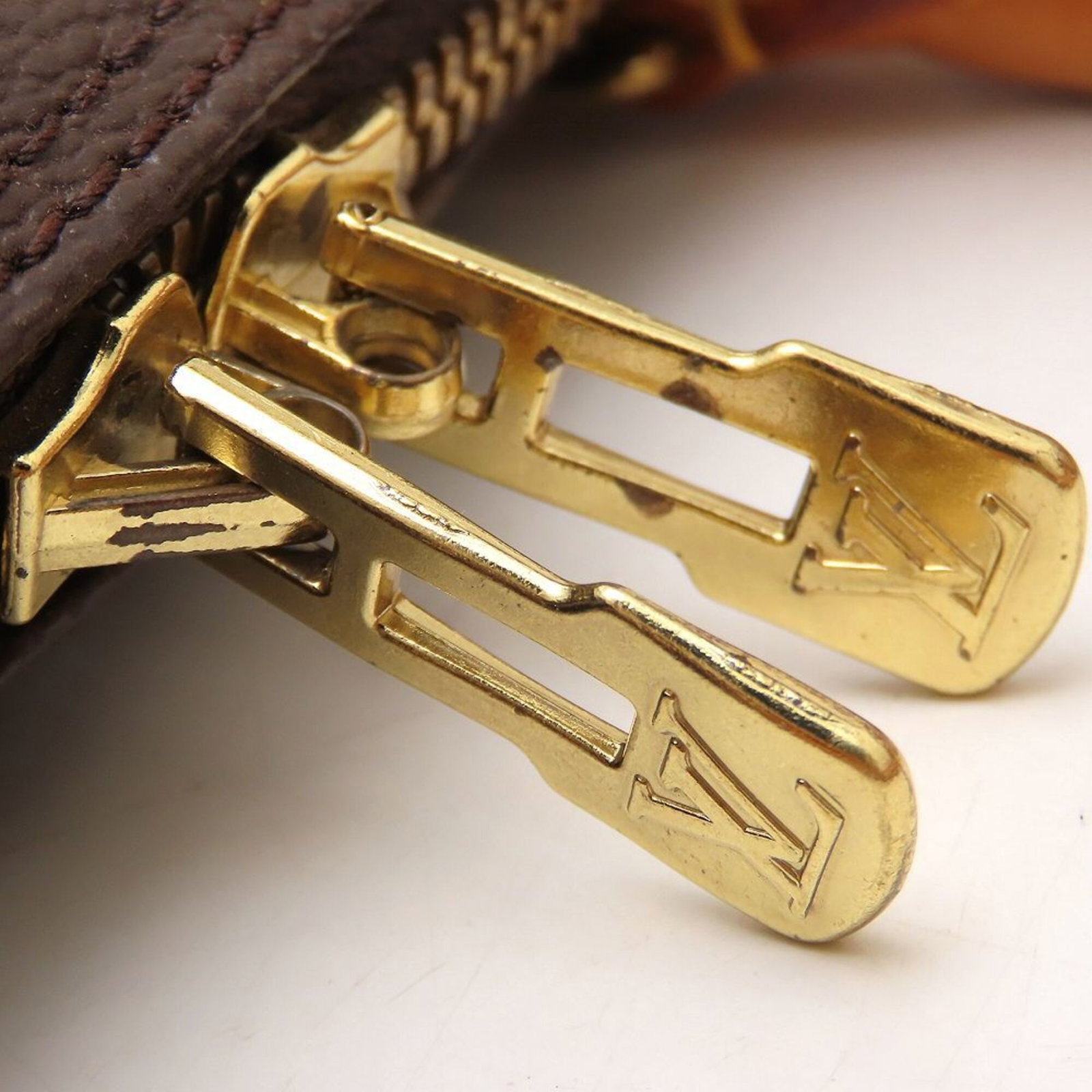 Louis Vuitton Monogram Handbag - 14