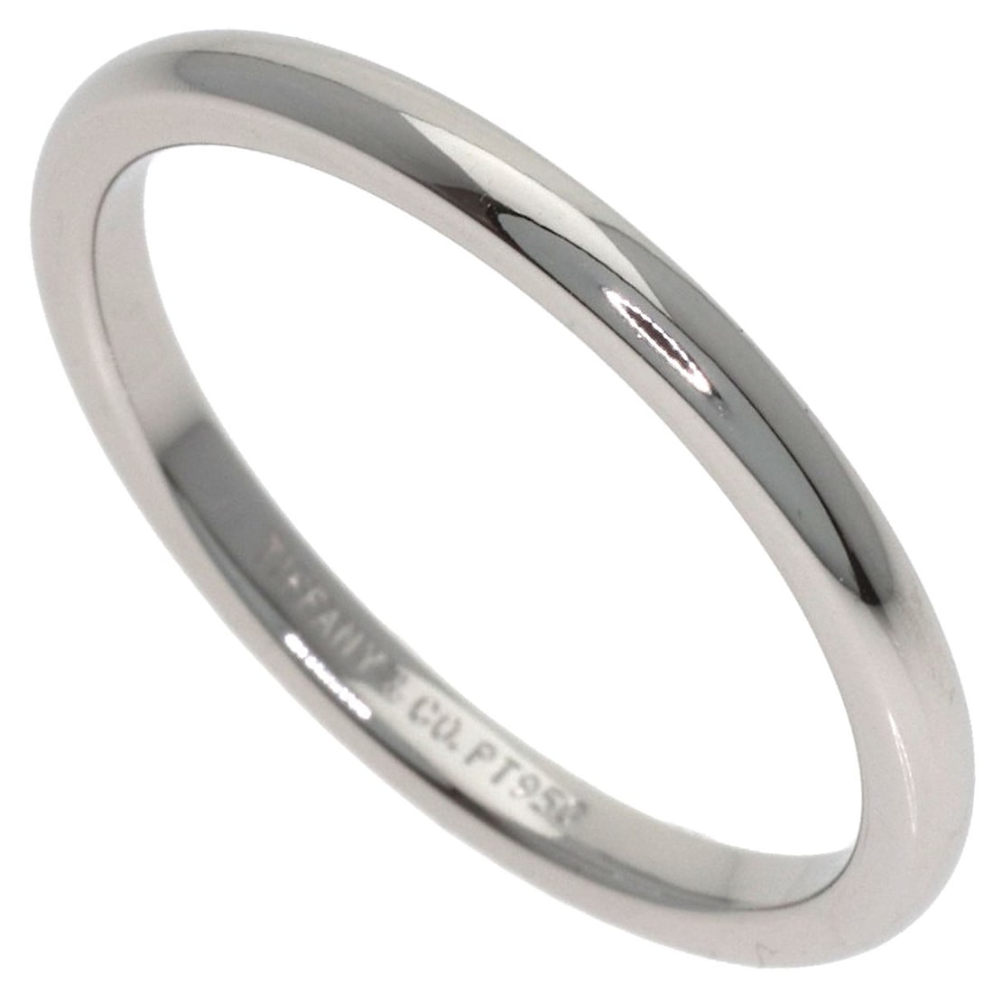 Tiffany Co Platinum Wedding Ring: Tiffany Co Platinum Wedding Ring Platinum Tiffany Co ring with a sleek silver PT950 finish, available in size 7.75(US). This ring features an open closure and no main stone, making it a versatile choi