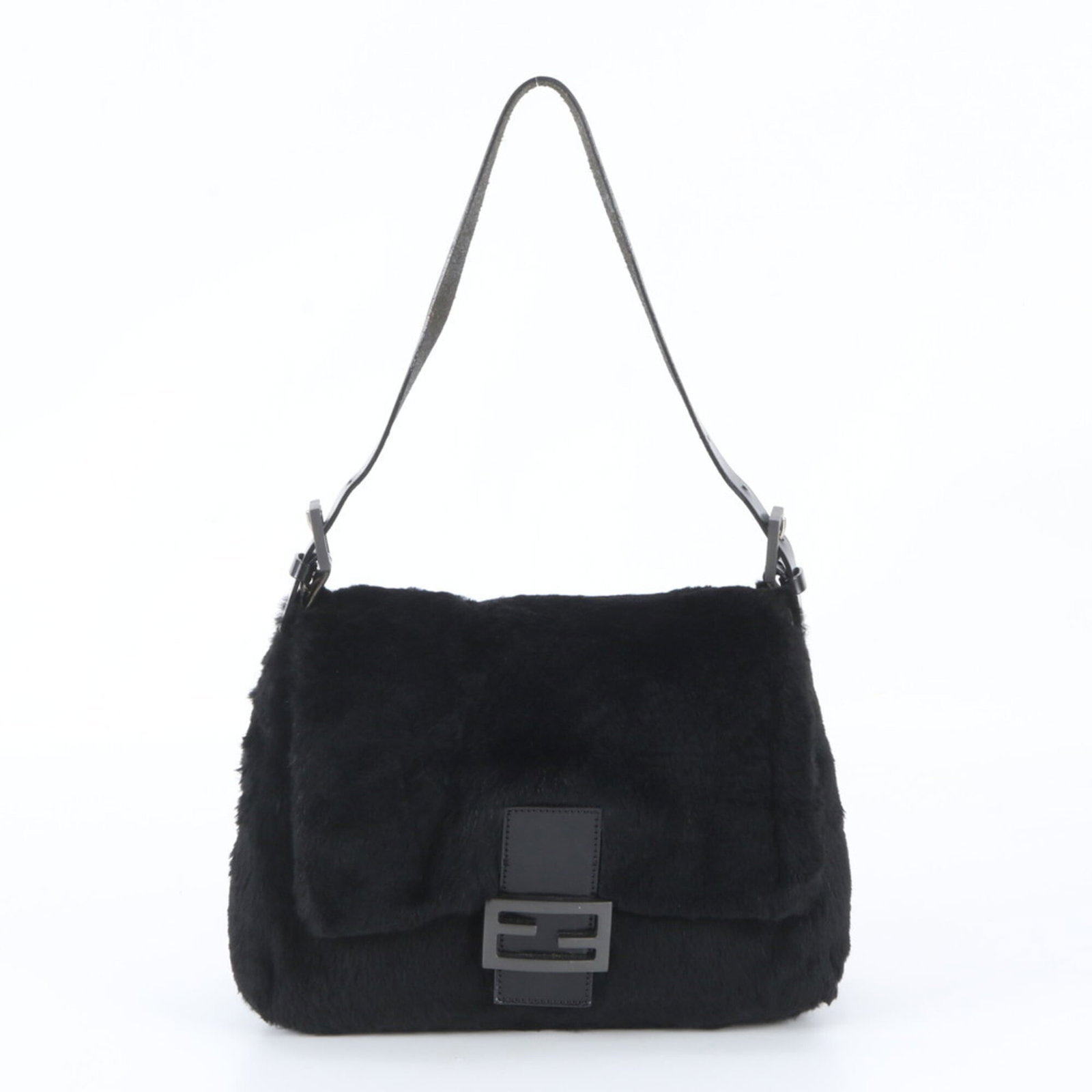 Shoulder Bag Leather: Shoulder Bag Leather Black Leather Shoulder Bag from Fendi, measuring 17cm x 27cm x 10cm, crafted from high-quality leather. This stylish shoulder bag features a sleek design and a classic black