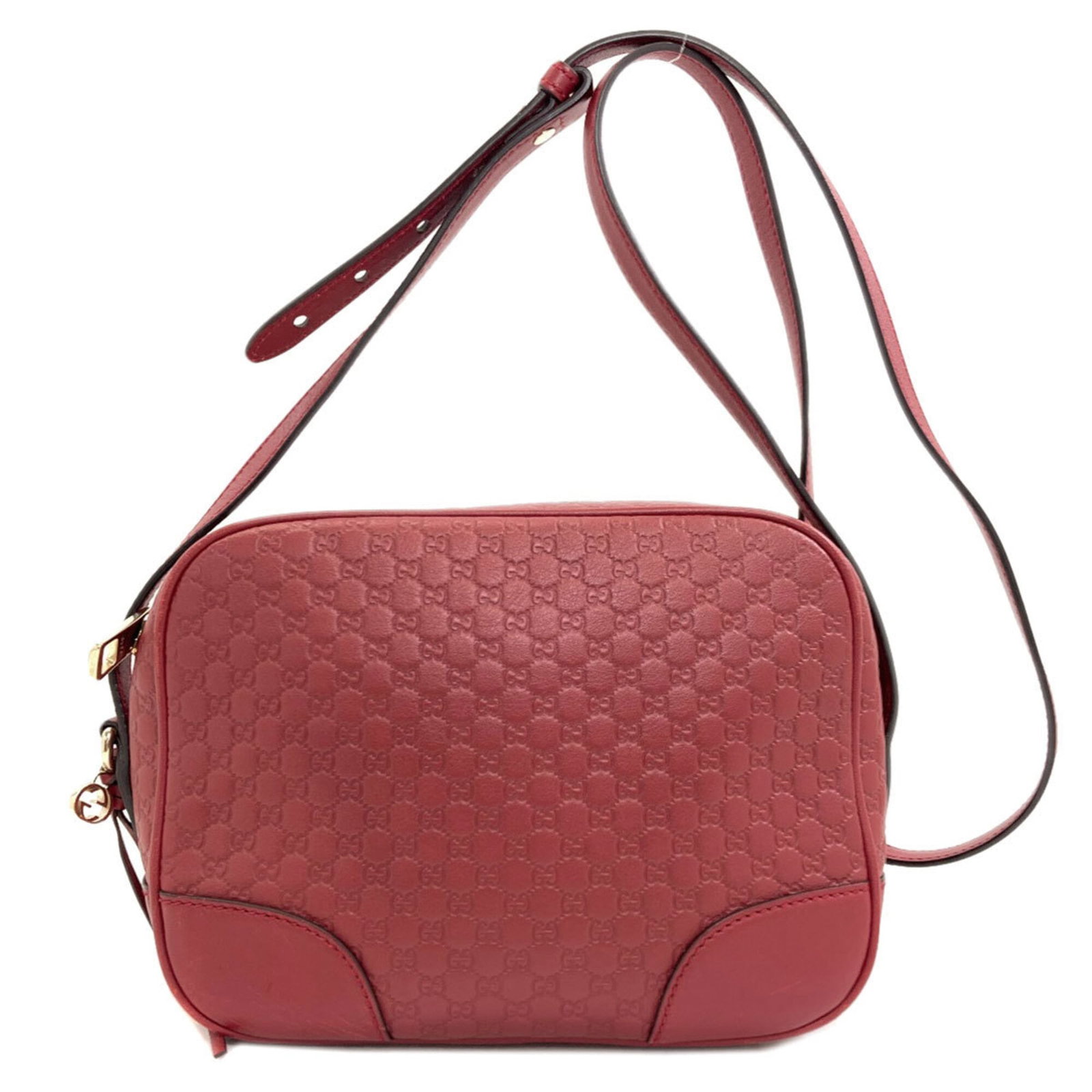 Shoulder Bag Leather: Shoulder Bag Leather Red leather shoulder bag with dimensions 16.5cm x 21.5cm x 7.5cm. This Gucci bag features a bold red color and a classic shoulder bag design. Made from high-quality leather, its