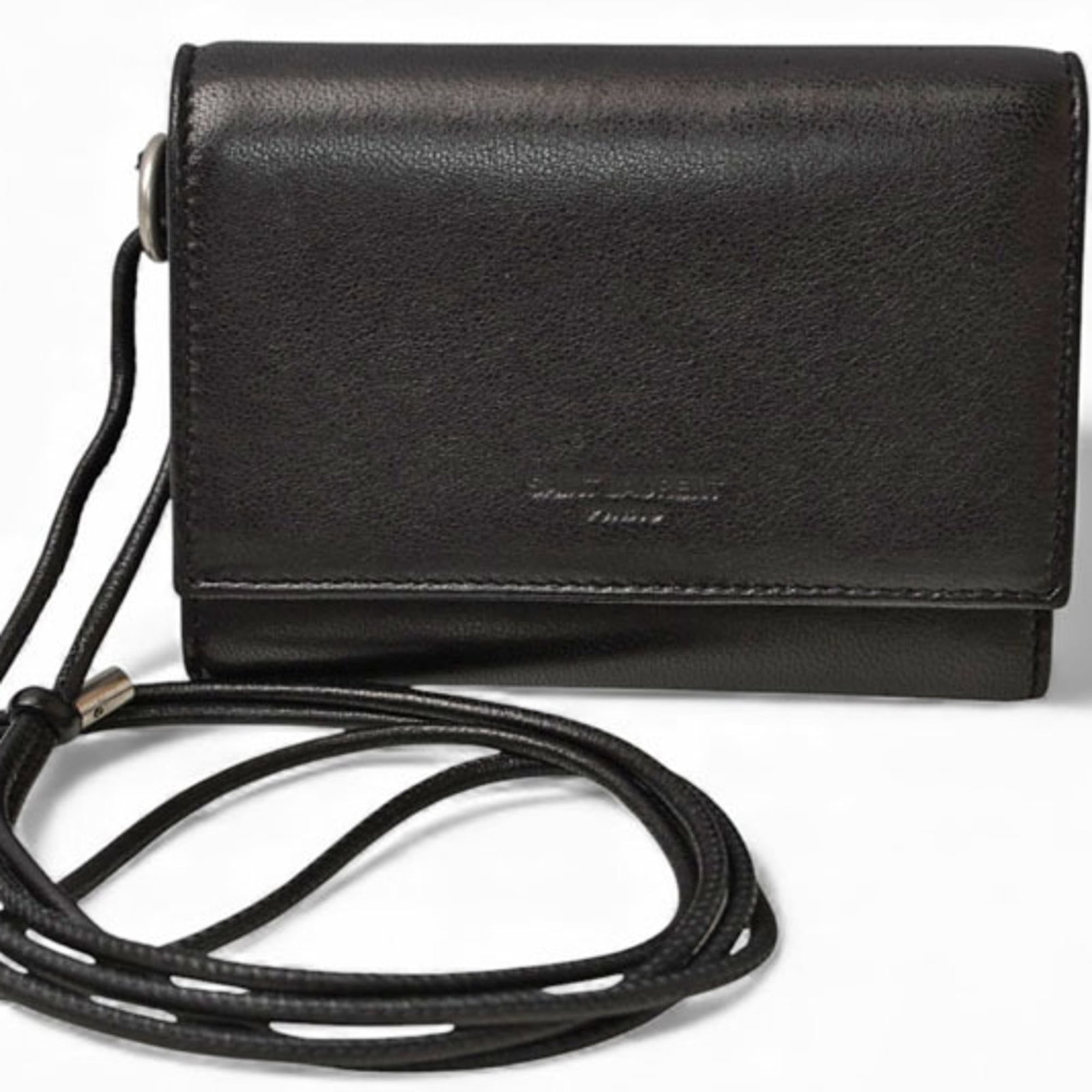 Saint Laurent Wallet (Tri-Fold) Leather: Saint Laurent Wallet (Tri-Fold) Leather Tri-fold leather wallet from Saint Laurent, crafted from high-quality black leather with a classic tri-fold design. Measuring 8.8cm x 11.7cm x 2.4cm, this