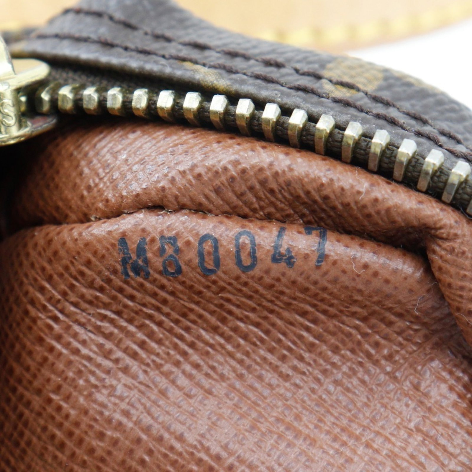 Shoulder Bag Monogram Louis Vuitton - 15